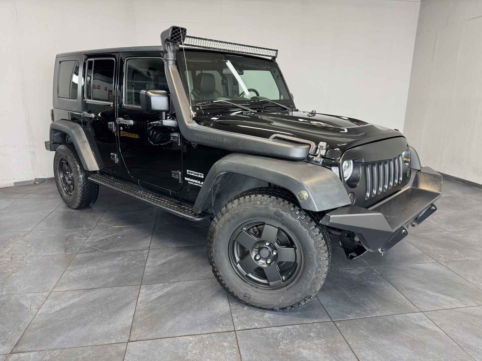 Jeep Wrangler Unlimited 2.8 CRD Sport✅Automaat✅Airco✅Cruise Control✅Trekhaak✅LED-Bar✅ - 35/67