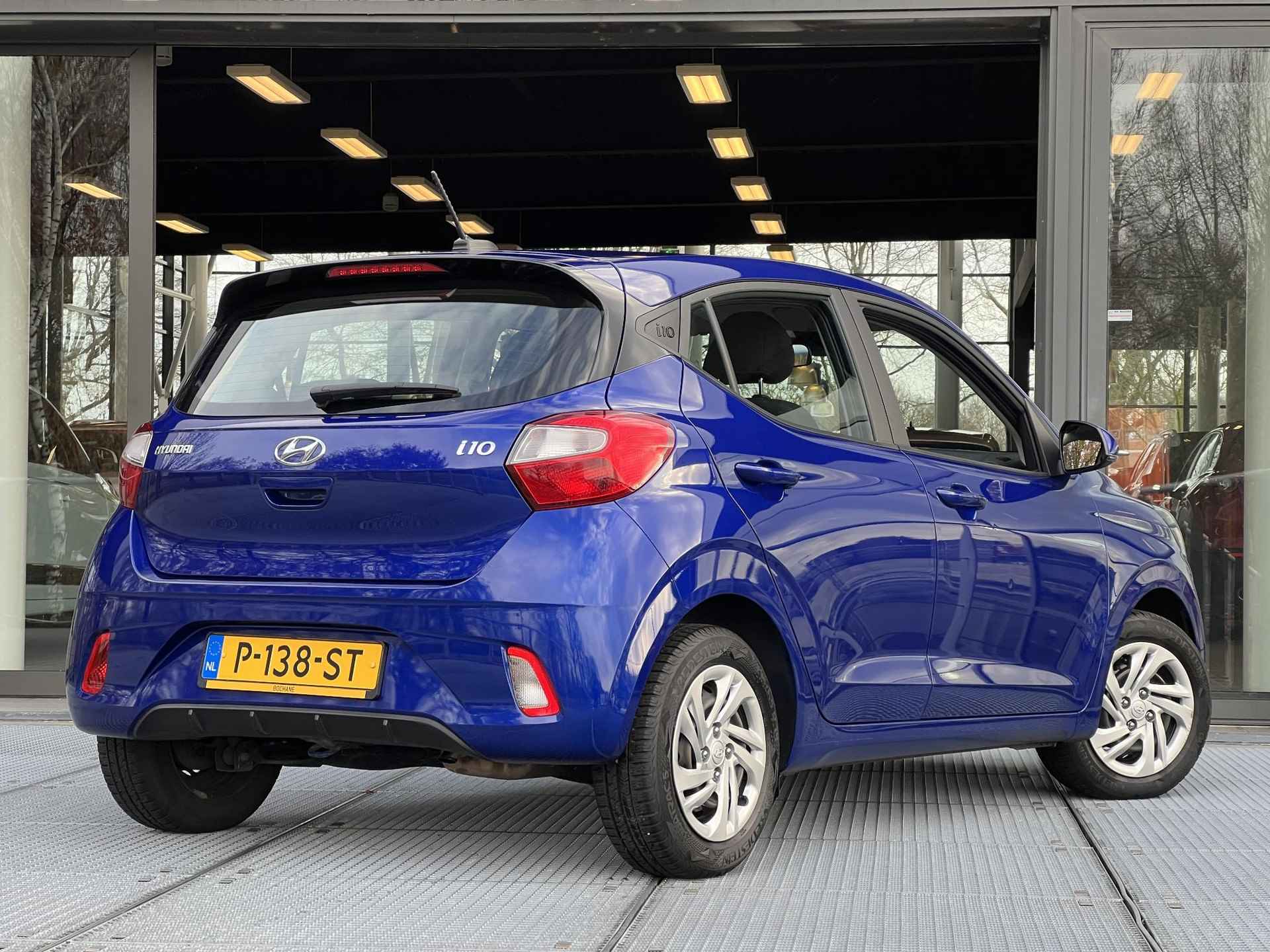 Hyundai i10 1.0 Comfort | Navigatie via Carplay/Android  | Parkeersensoren achter | All-seasons | - 3/29