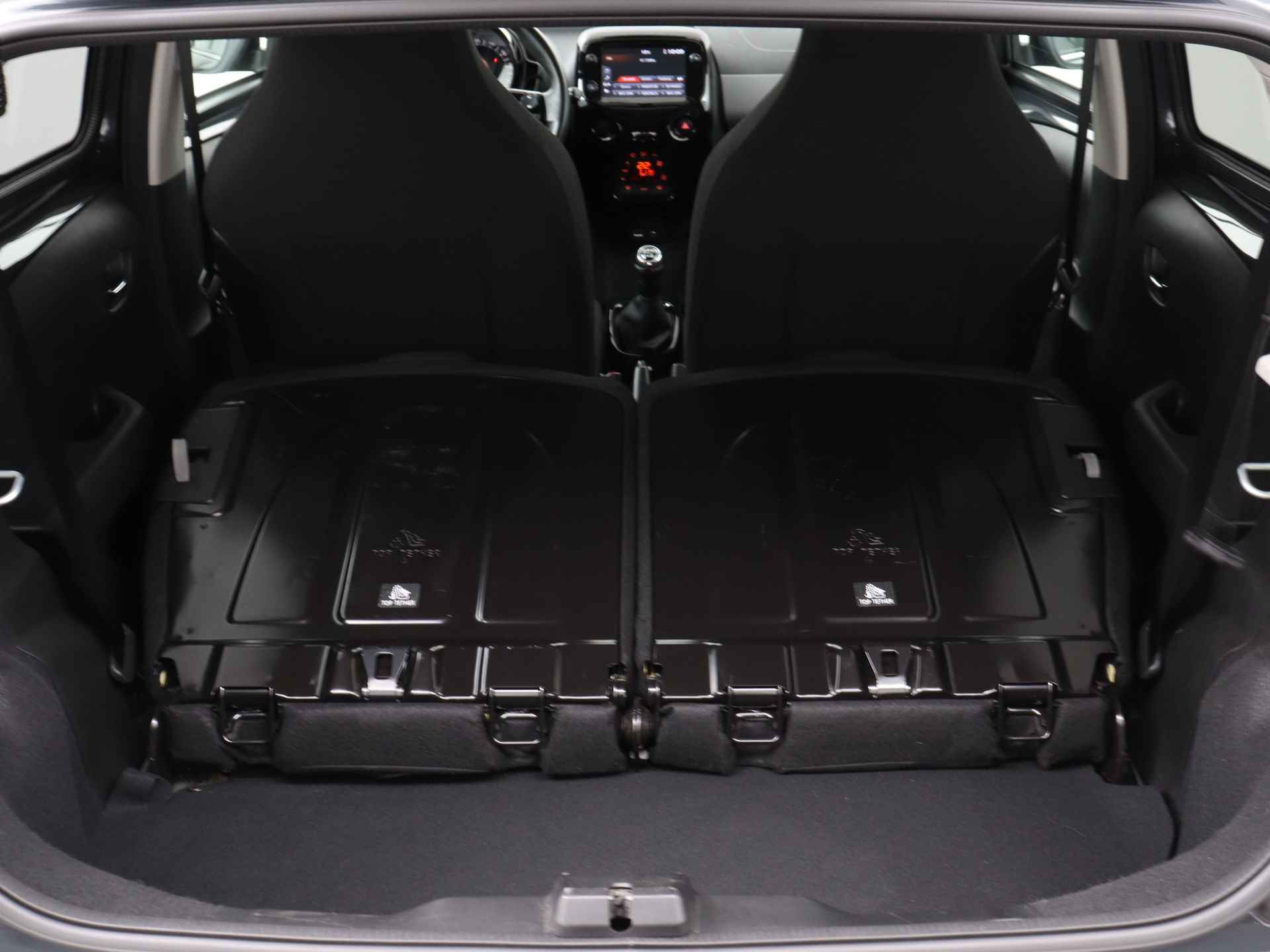 Peugeot 108 1.0 e-VTi Allure | Camera | Apple Carplay | Climate Control | 72PK | - 38/42