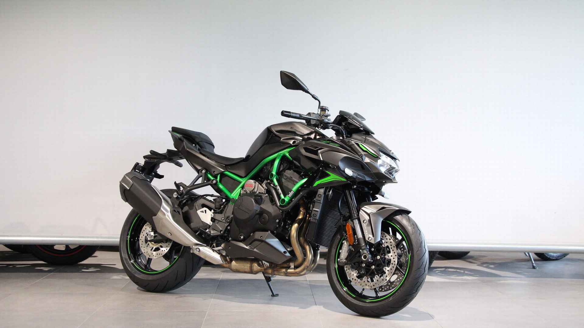 Kawasaki Z H2 - 2/17