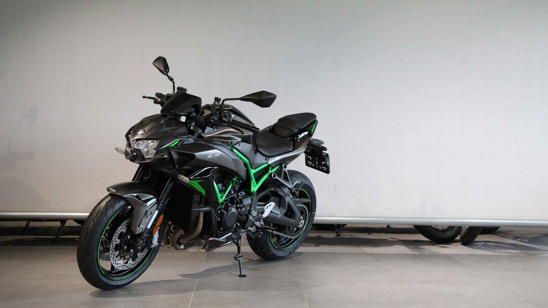 Kawasaki Z H2 - 6/17