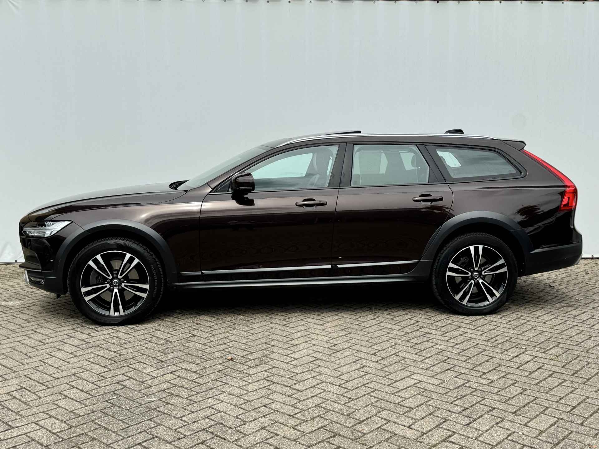 Volvo V90 Cross Country 2.0 T5 Automaat Pro Luxury Line | Scandinavian | Bowers & Wilkins . - 2/27