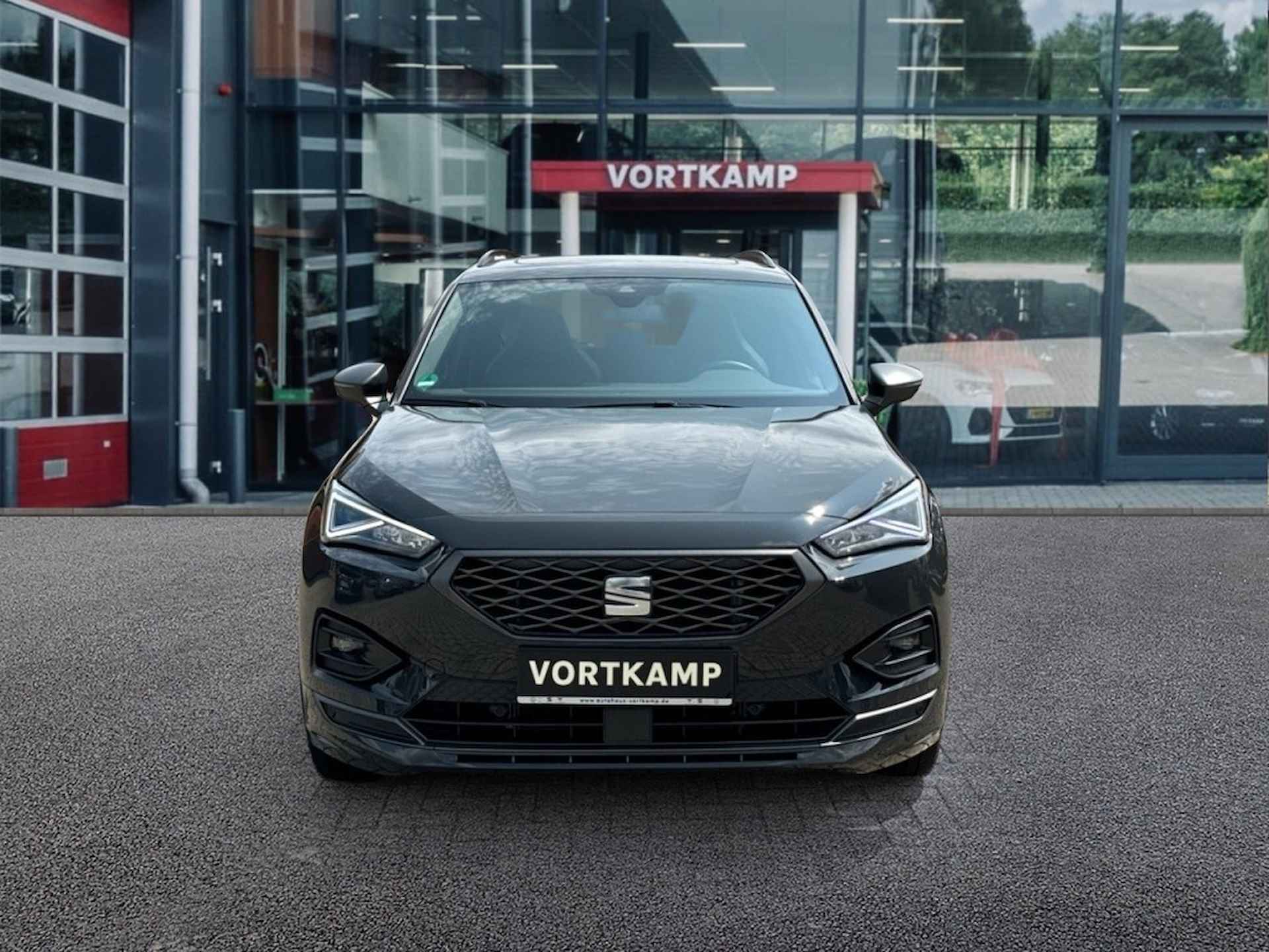 SEAT Tarraco 1.4 TSI DSG FR E-HYBRID PANO-DAK/TREKHAAK/CAMERA/NAVI/ACC/STOELV - 2/28