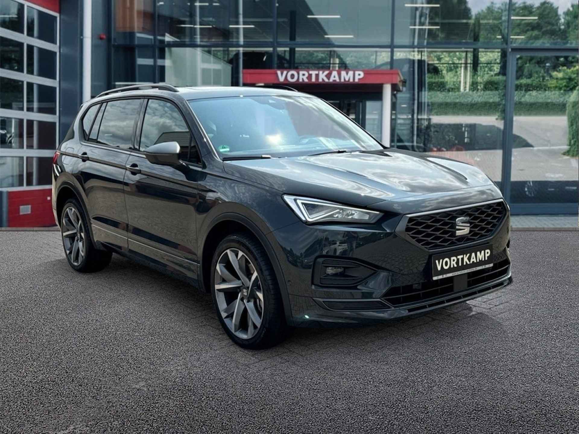 SEAT Tarraco 1.4 TSI DSG FR E-HYBRID PANO-DAK/TREKHAAK/CAMERA/NAVI/ACC/STOELV - 3/28