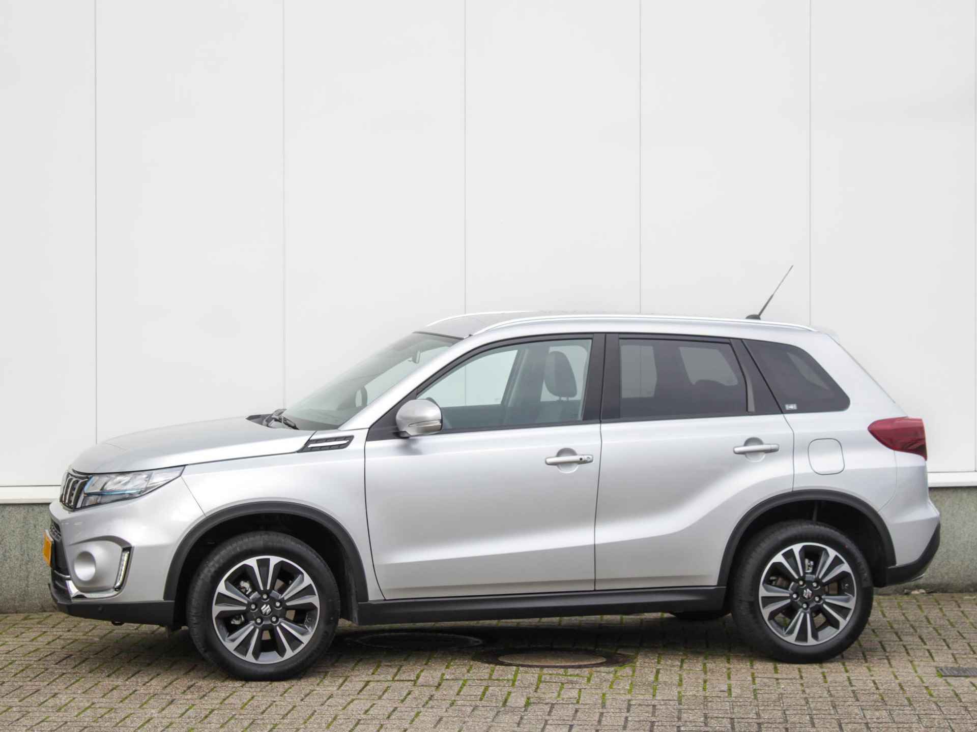 Suzuki Vitara 1.4 Boosterjet Style Smart Hybrid | Navi | Leder | Adap. Cruise | Park sens | Lm-Velgen - 2/27