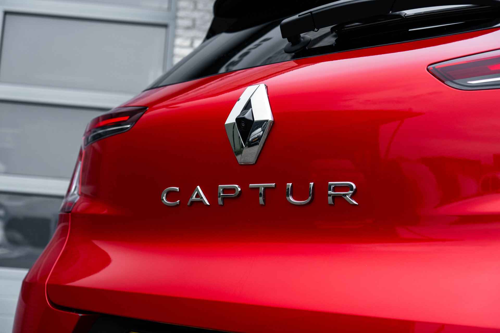 Renault Captur 1.3 Mild Hybrid 140 INTENS | AUTOMAAT | | incl. Bovag rijklaarpakket met 12 maanden garantie - 28/56