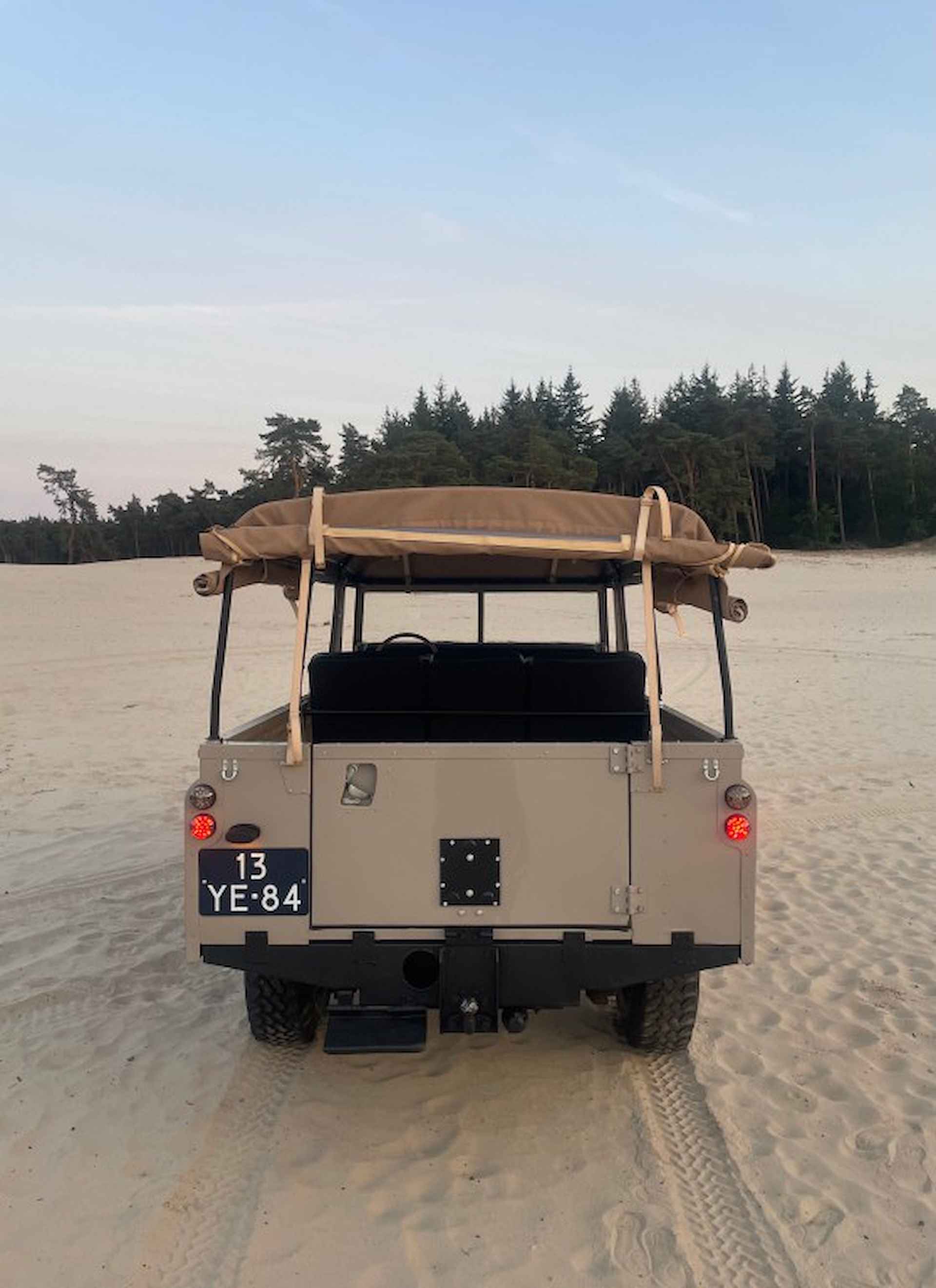 LAND ROVER 109 Zeer mooie Series 3 109 softtop - 10/33