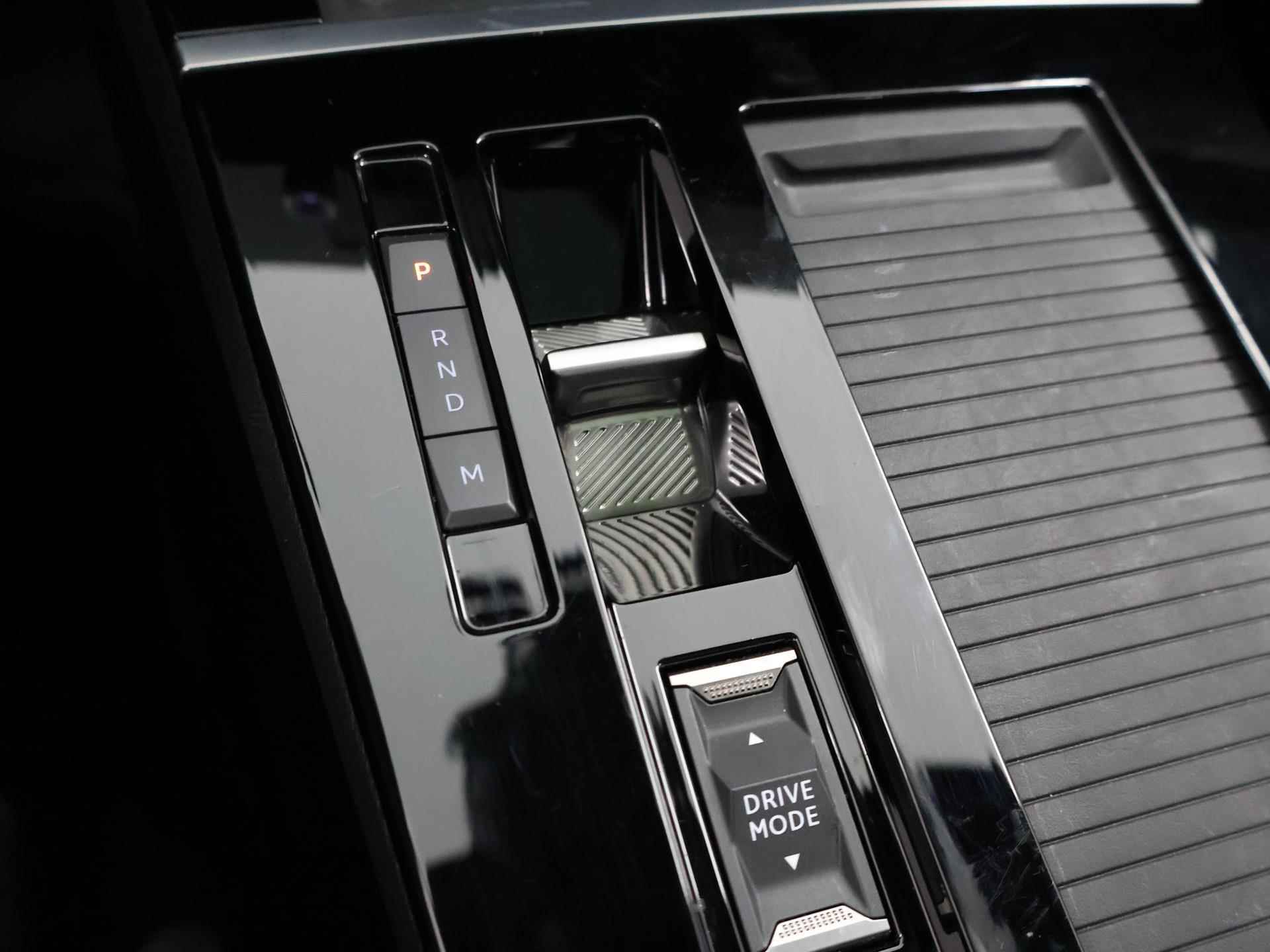 Opel Astra Sports Tourer 1.2 Ultimate | Stoel & Stuurverwarming | Elekt Achterklep | Camera | Adaptive Cruise | Automaat | Keyless Go & Start | Panorama dak - 27/41