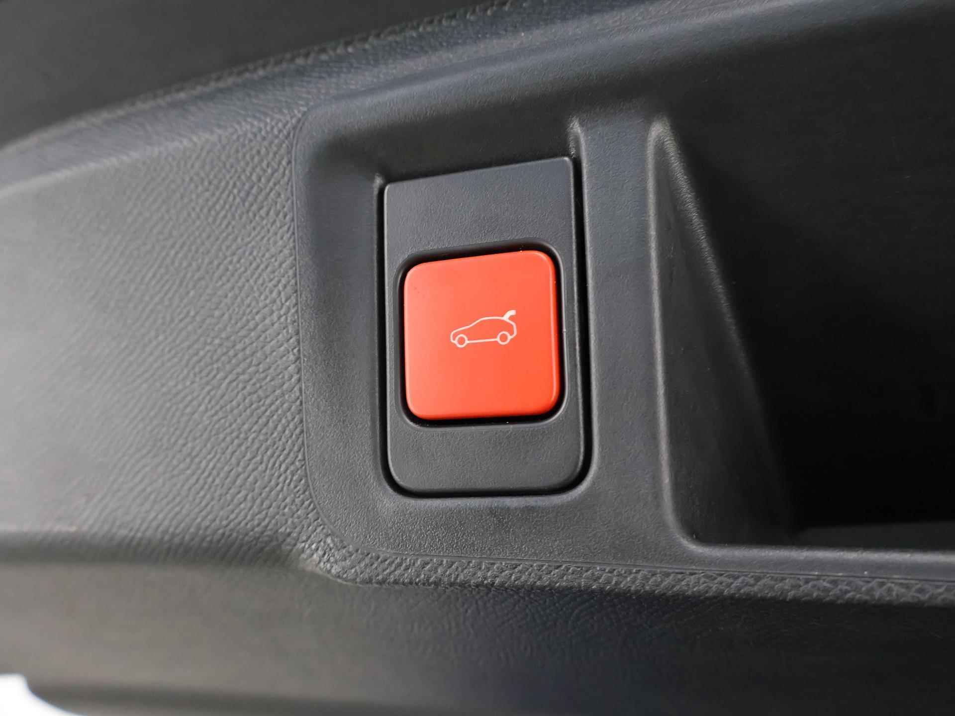 Opel Astra Sports Tourer 1.2 Ultimate | Stoel & Stuurverwarming | Elekt Achterklep | Camera | Adaptive Cruise | Automaat | Keyless Go & Start | Panorama dak - 37/41