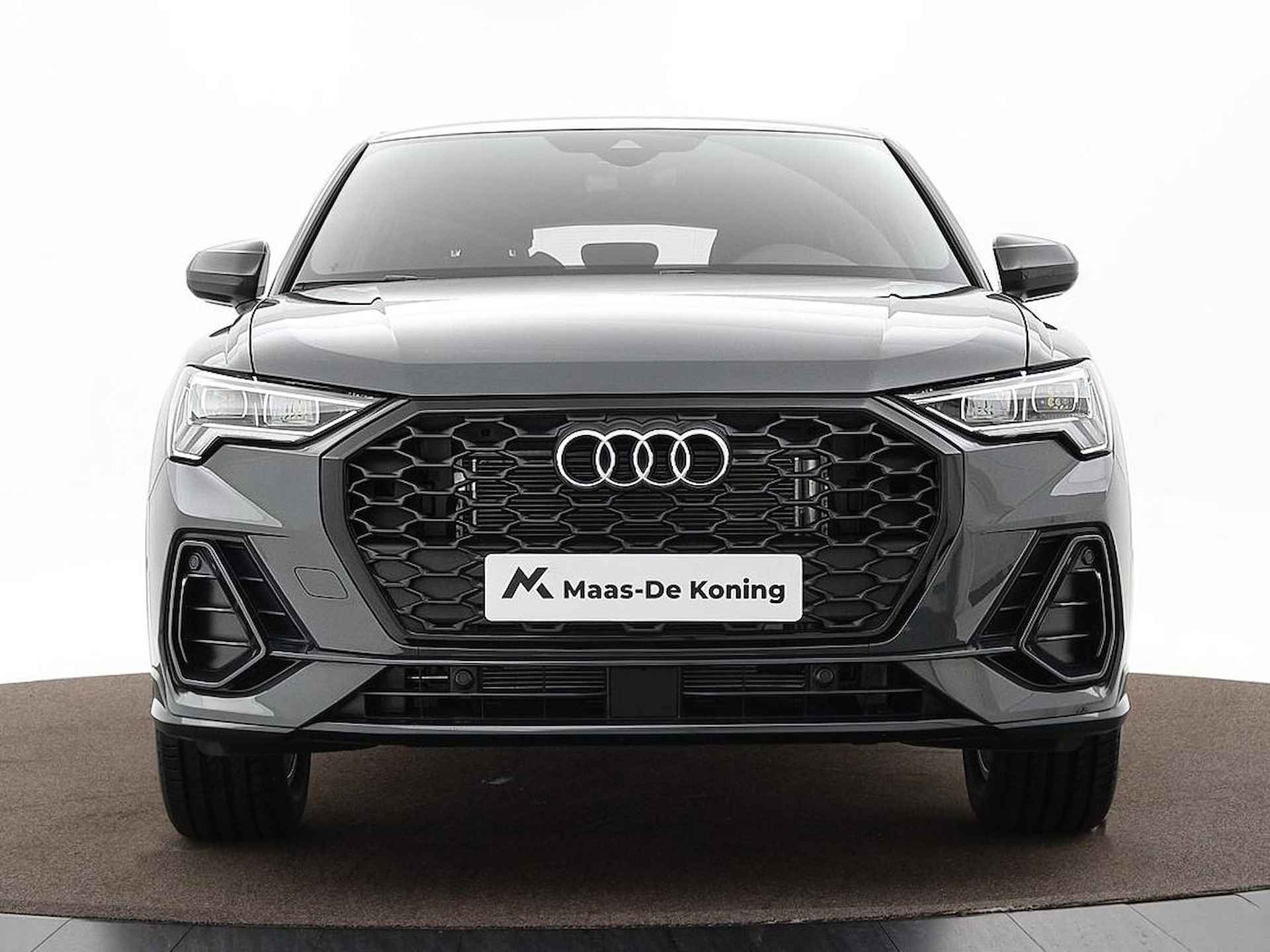 Audi Q3 Sportback Advanced edition 35 TFSI 110 kW / 150 pk Sportback Audi Q3 Sportback 35 TFSI Advanced Edition 150 PK Audi sound system · Ambient light · Stoelverwarming voorin - 3/33