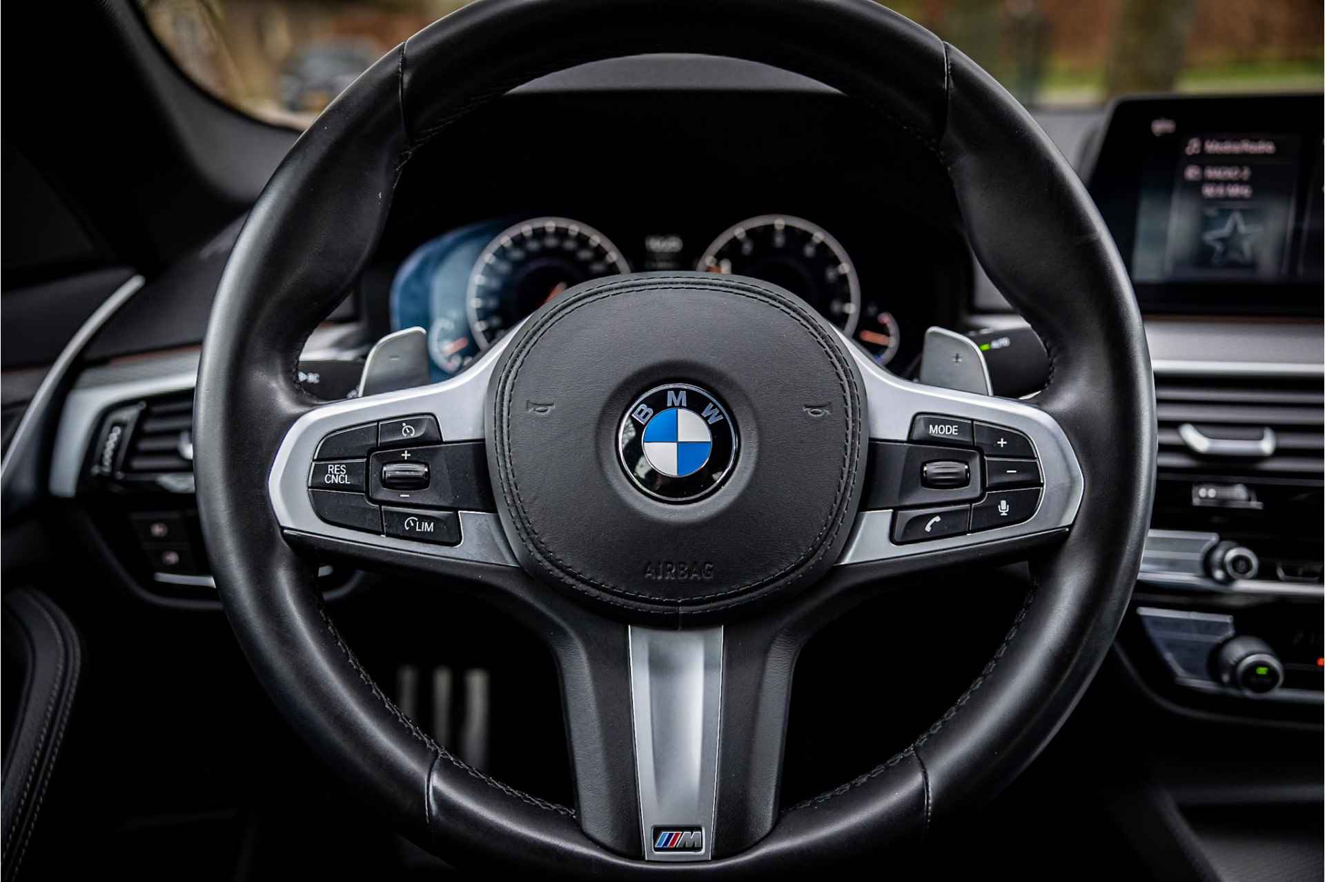 BMW 5 Serie 520i M Sport High Executive Camera Adaptive LED - 8/27