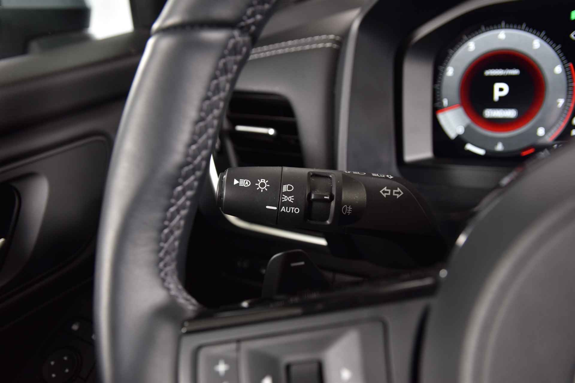 Nissan QASHQAI 1.3 MHEV 158 PK N-Connecta - Automaat | Cold Pack | 12.3'' Dig. Cockpit | Adapt. Cruise | 360 Camera | PDC | NAV + App Connect | Elek. Klep | LM 18'' | ECC | 7128 - 38/51