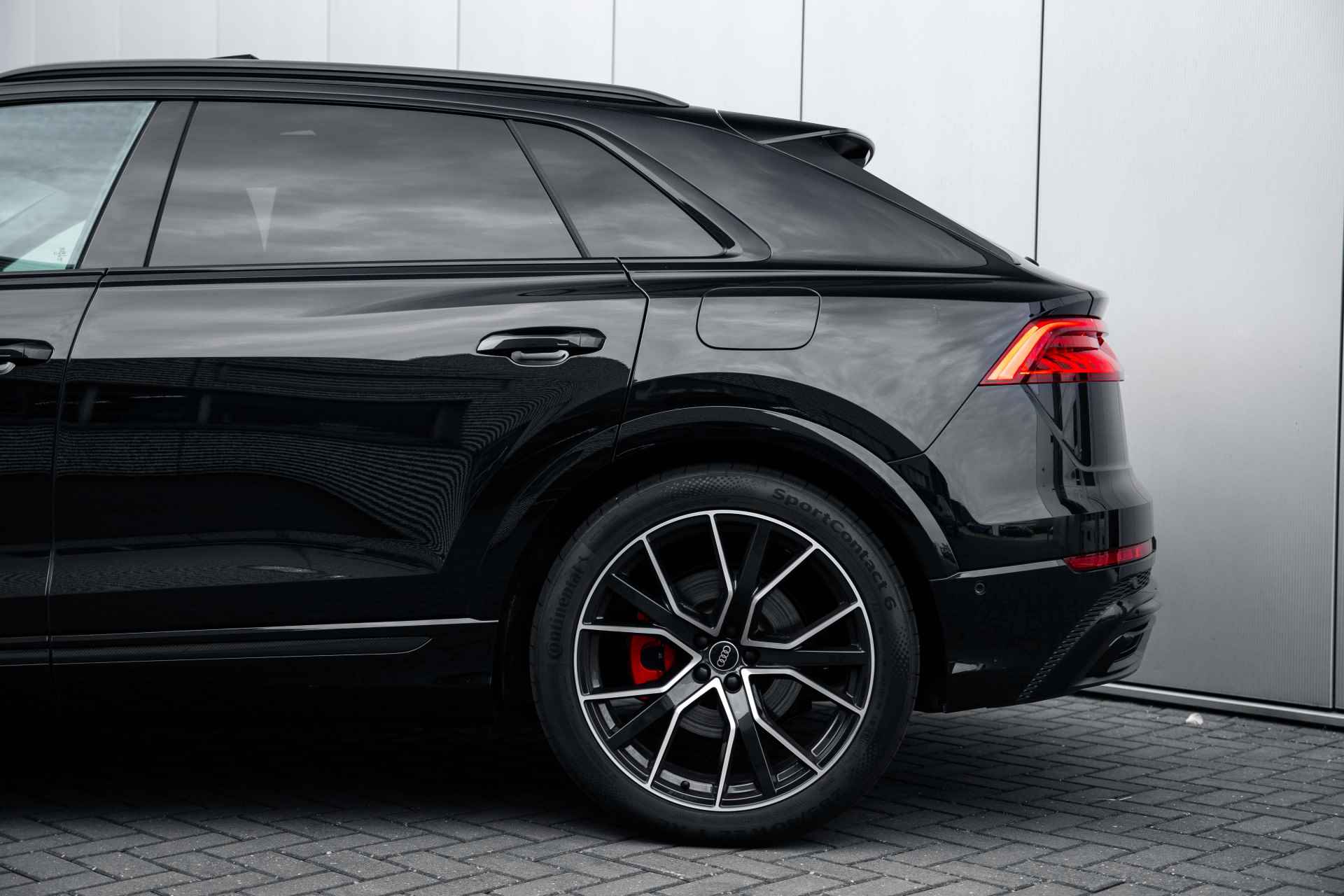 Audi Q8 60 TFSI e quattro Pro Line S Competition | ASSIST. TOUR & PARK & CITY | TREKHAAK | HEAD-UP | SPORTSTOELEN INCL. MASSAGE & VENT.  ASSIST. TOUR & PARK & CITY | TREKHAAK | HEAD-UP | SPORTSTOELEN INCL. MASSAGE & VENT. | COMFORT-KEY - 25/71