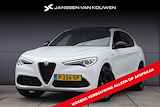 Alfa Romeo Stelvio 2.0T 280pk AWD Veloce / Origineel NL / Panoramadak / HK Audio / 21''