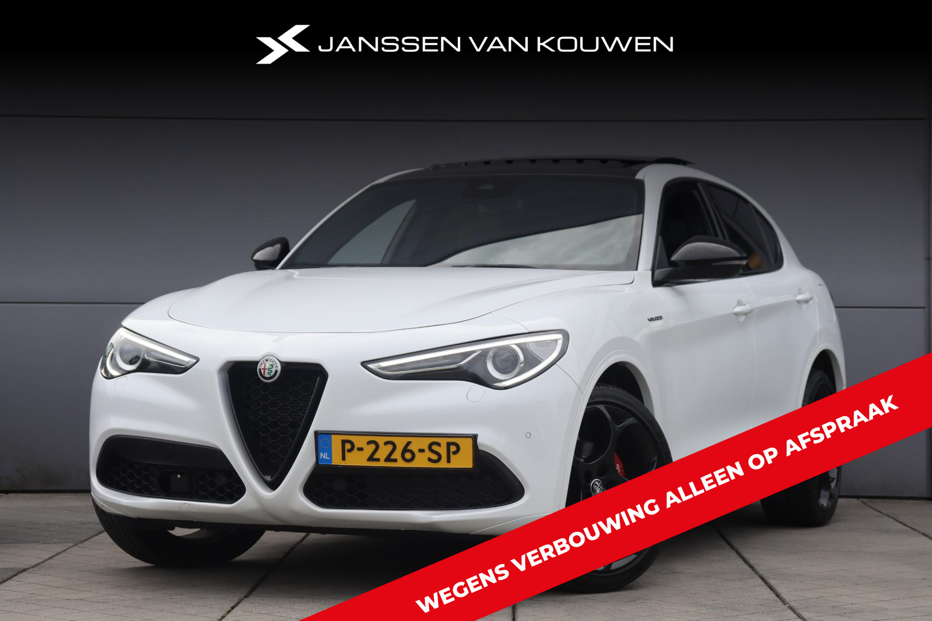 Alfa Romeo Stelvio 2.0T 280pk AWD Veloce / Origineel NL / Panoramadak / HK Audio / 21''