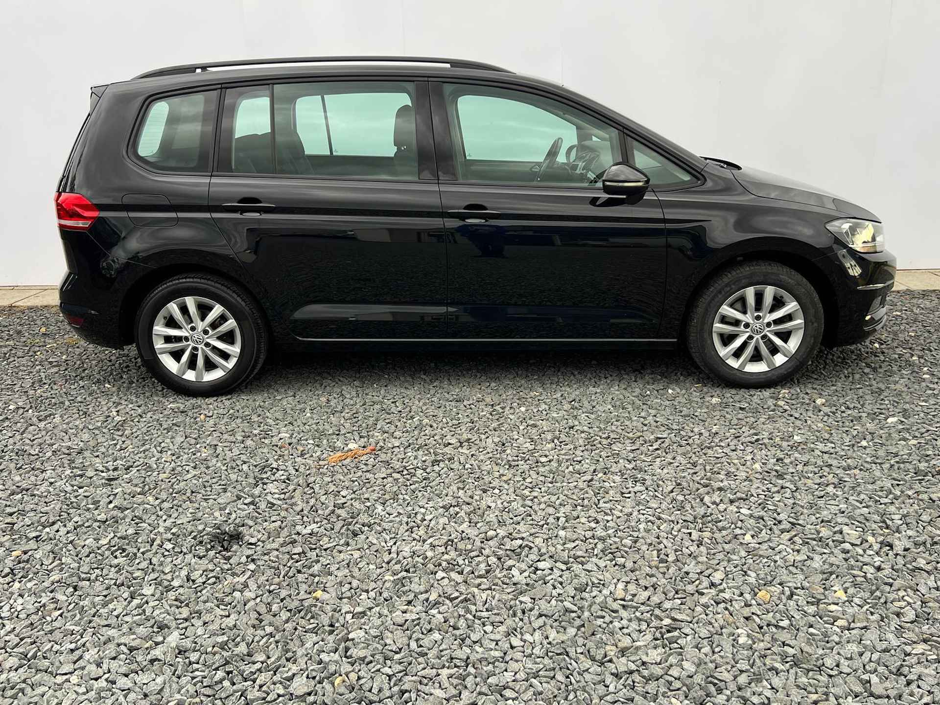 Volkswagen Touran 1.2 TSI Comfortline 7persoons Handgeschakeld - Airco - 16'' Lichtmetaal - De ideale gezinsauto - 8/47