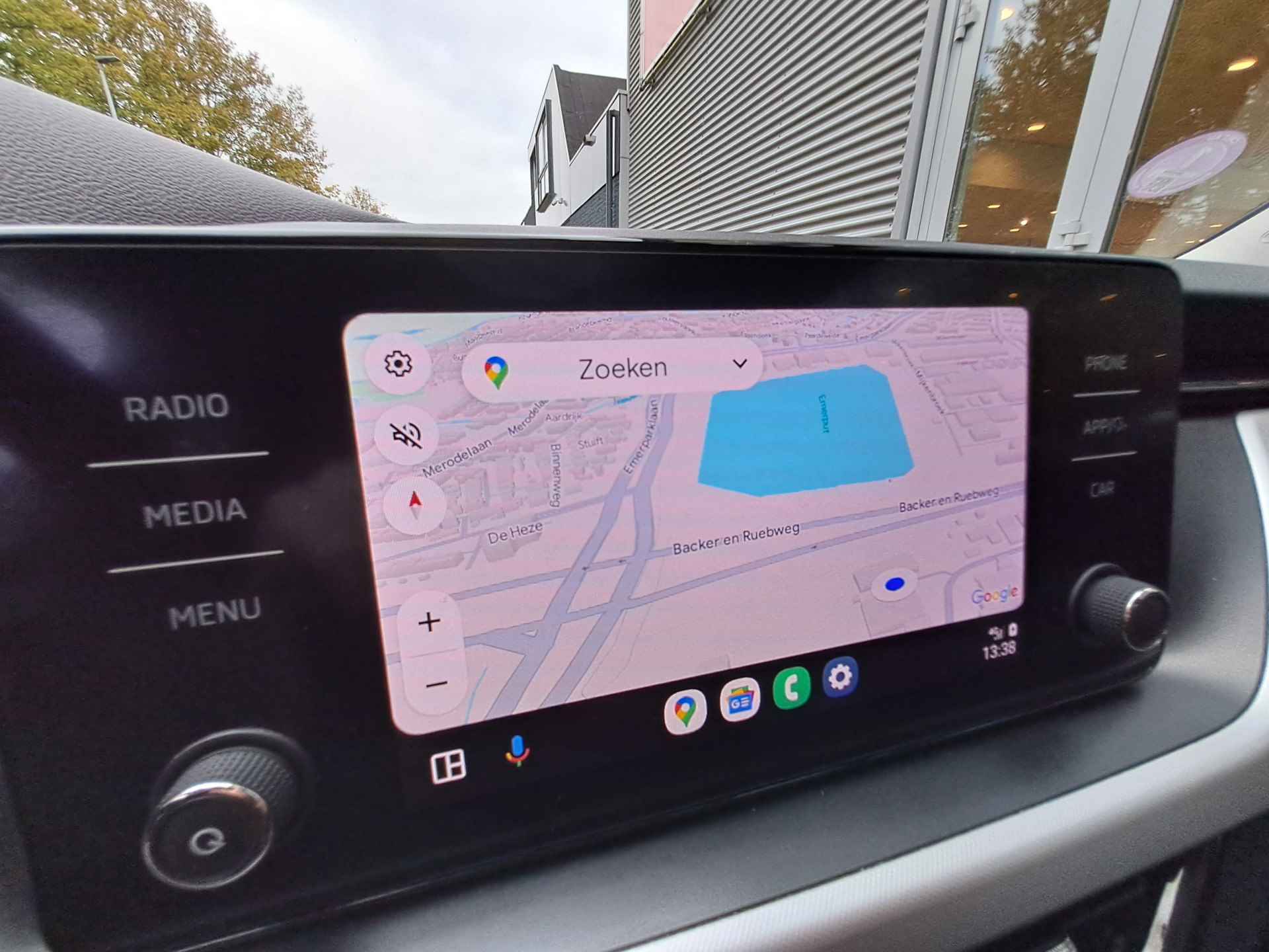 Škoda Scala 1.0 TSI Ambition | Airco | Trekhaak | Apple Carplay/Android Auto - 28/32