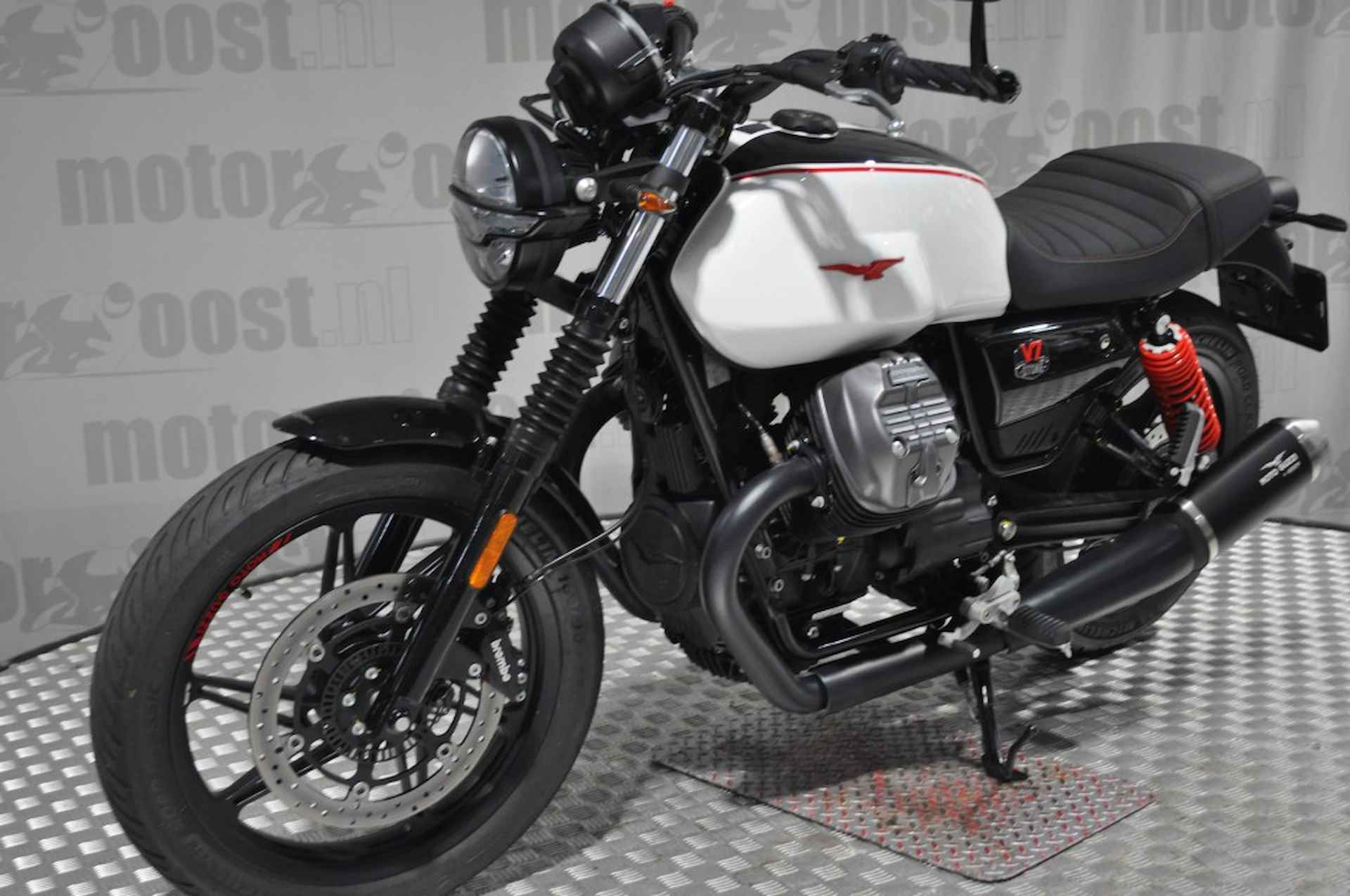 MOTO GUZZI V 7   Stone TEN LIVERY   2014-2024 - 7/20