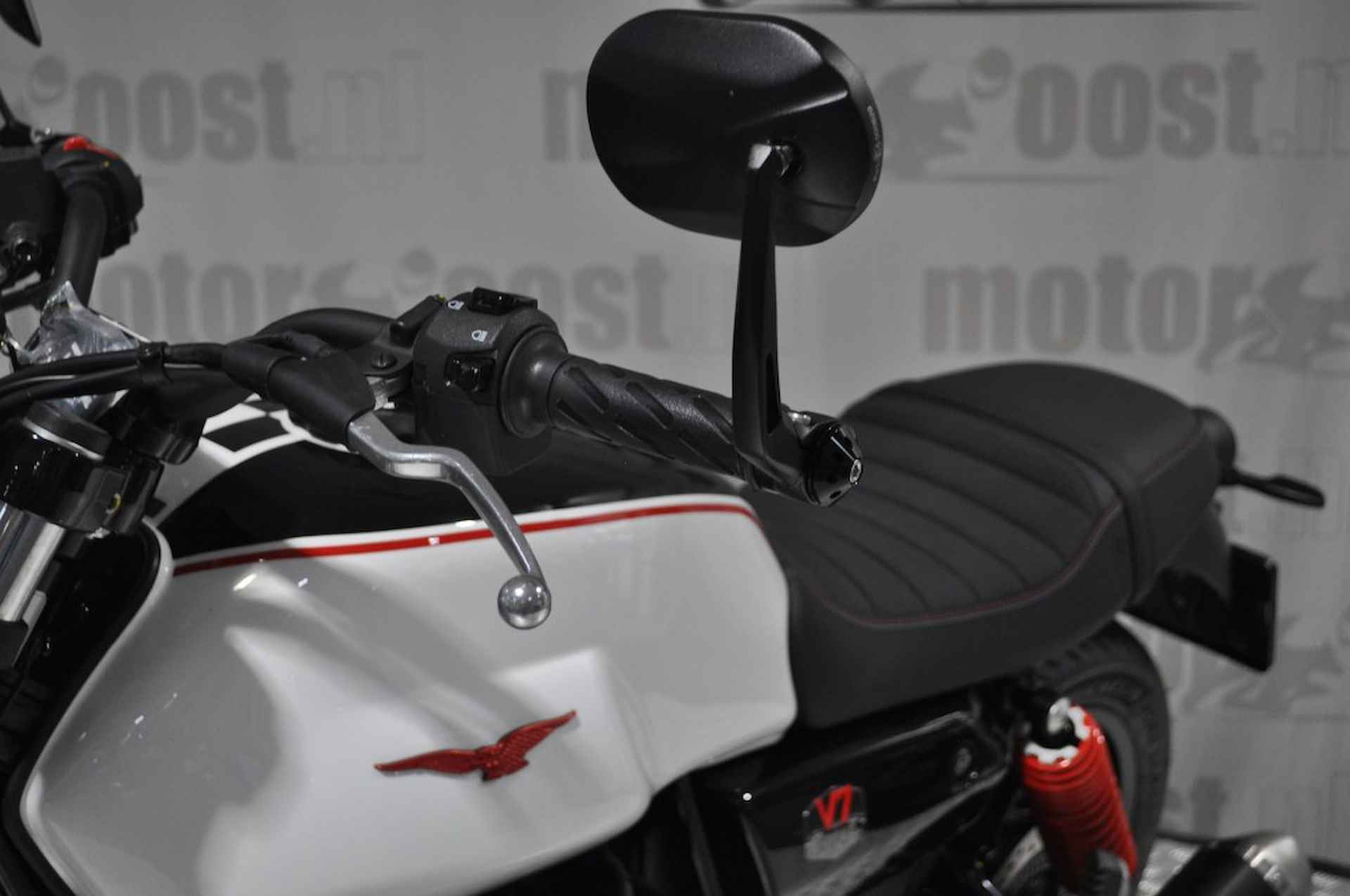 MOTO GUZZI V 7   Stone TEN LIVERY   2014-2024 - 10/20