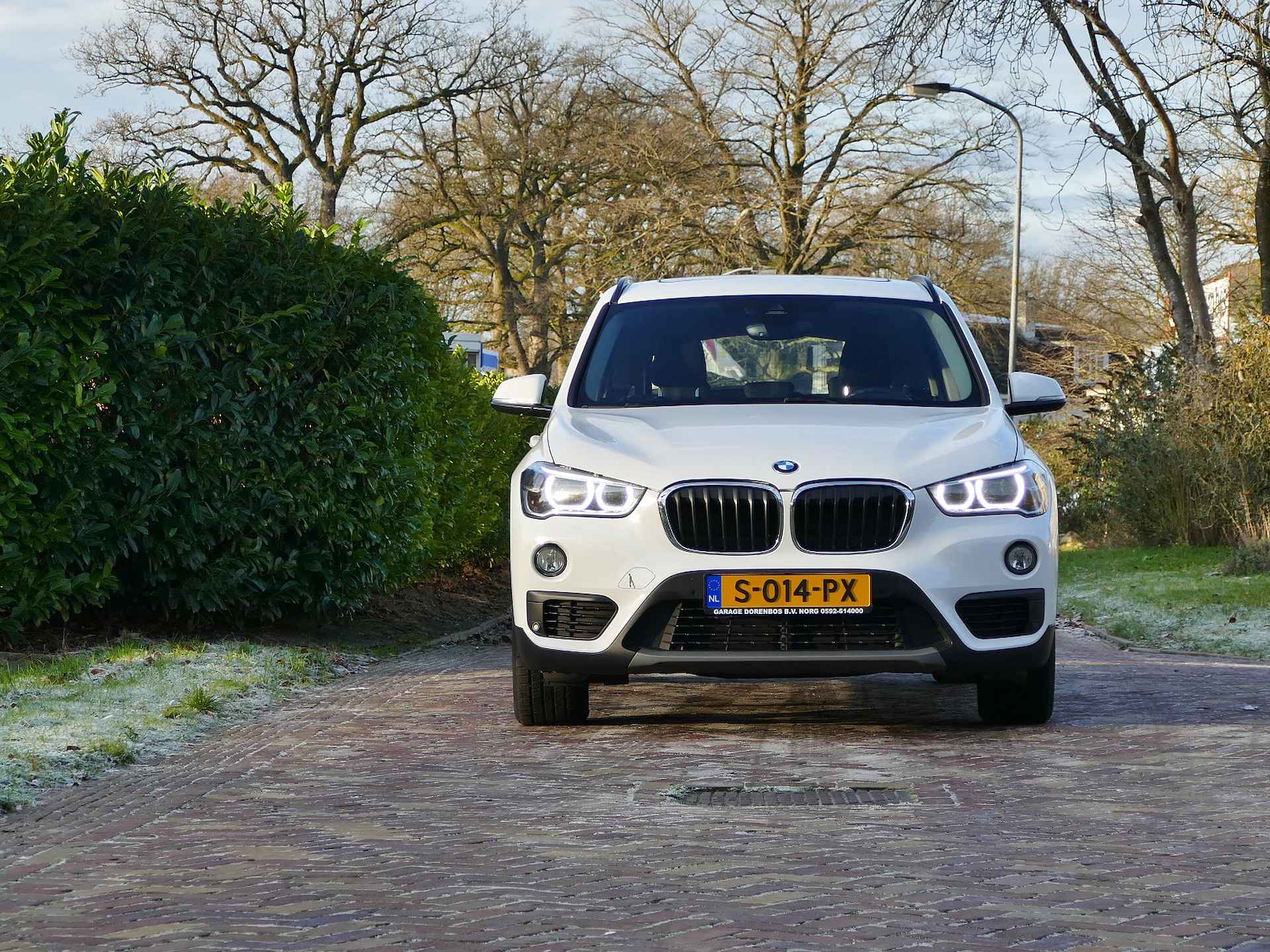 BMW X1 sDrive18d Centennial Executive AUTOMAAT | stoelverwarming | panoramadak - 57/61