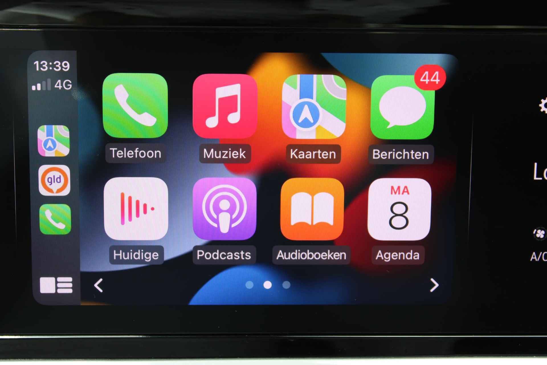 Fiat Panda 1.0 Hybrid Cross Airco / Carplay / Parkeerhulp - 28/30