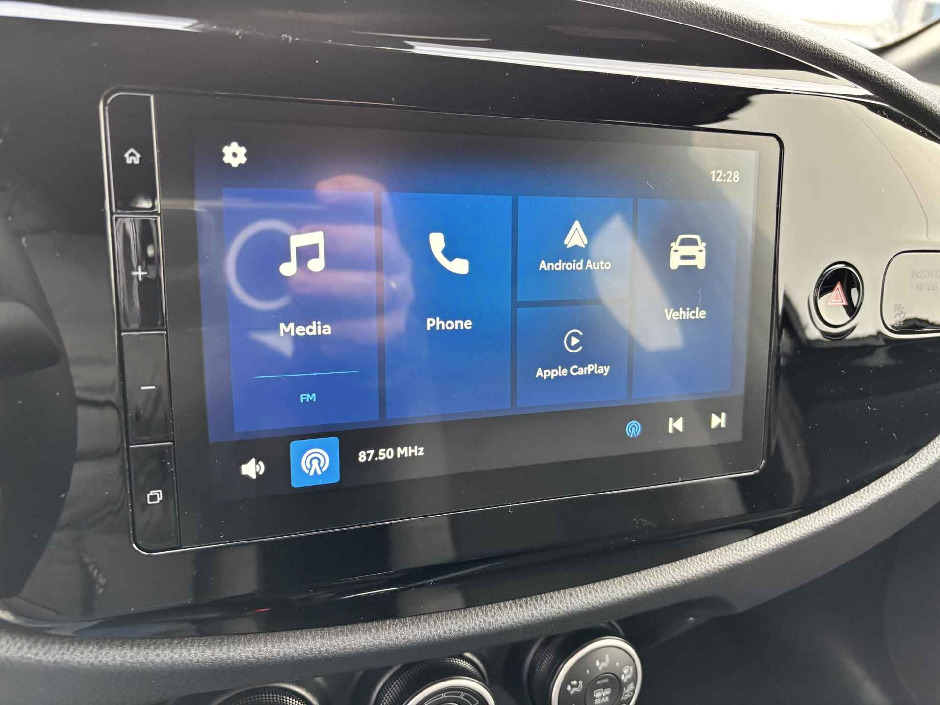 Toyota Aygo X 1.0 VVT-i MT Play,Apple Carplay Android Auto Adaptive Cruise Controle, Camera - 21/40