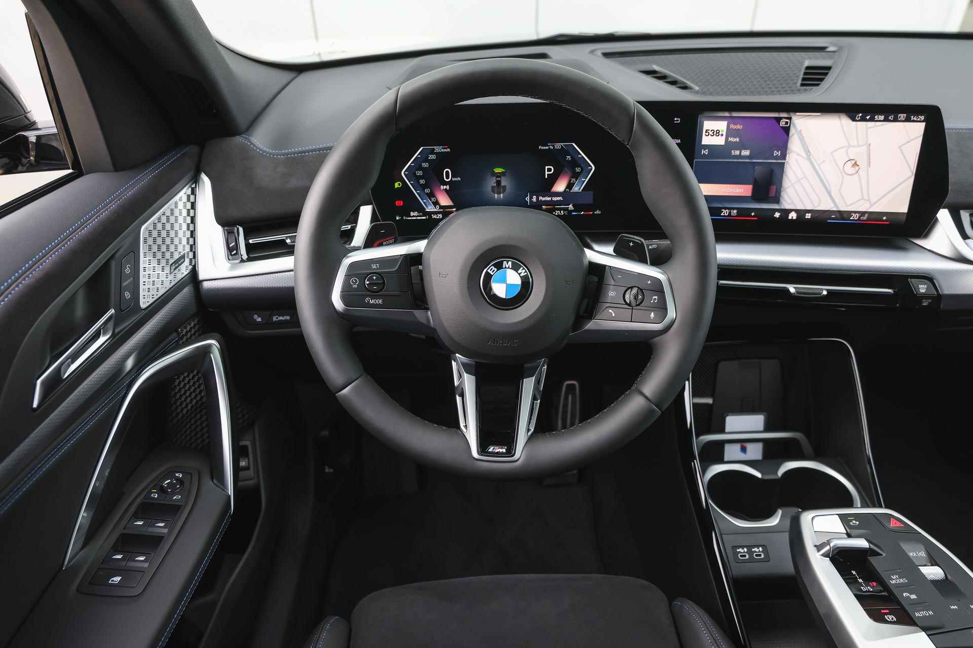BMW X2 sDrive20i High Executive M Sport Automaat / Panoramadak / Parking Assistant Plus / Adaptieve LED / Adaptief M Onderstel / M Sportstoelen / Comfort Access - 4/38