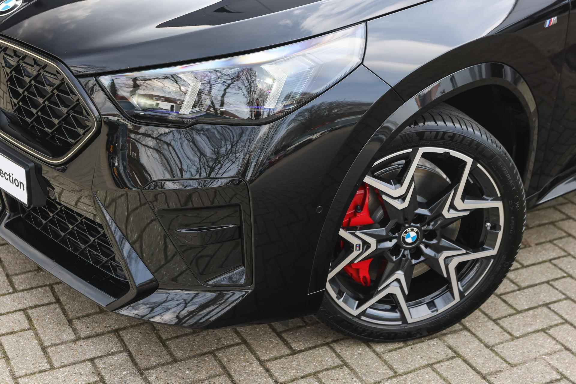 BMW X2 sDrive20i High Executive M Sport Automaat / Panoramadak / Parking Assistant Plus / Adaptieve LED / Adaptief M Onderstel / M Sportstoelen / Comfort Access - 33/38
