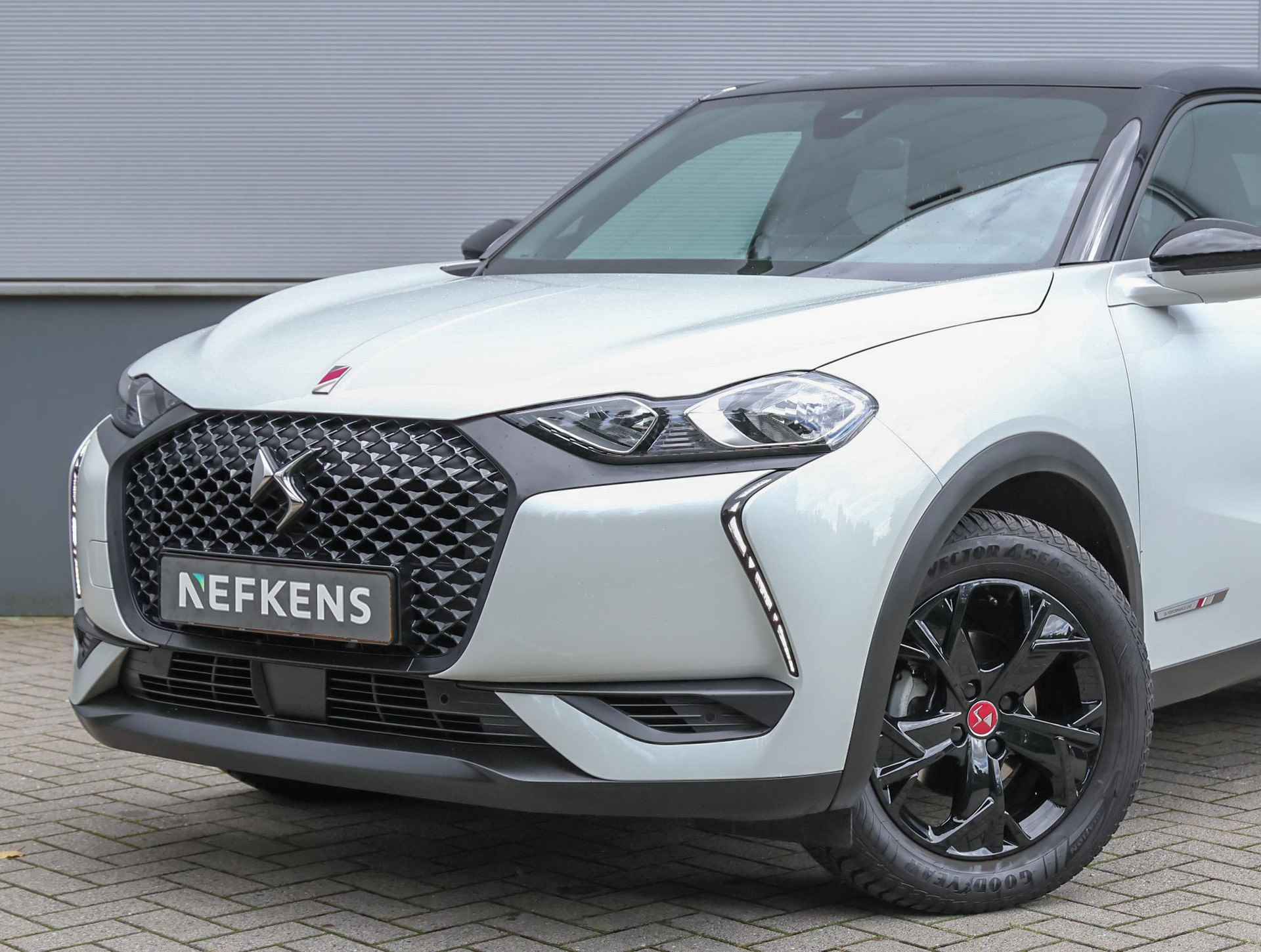 DS 3 Crossback 100pk P.T. Business (2de eig./Climate/Cruise/Camera/LMV/S.stoelen/NL Auto!!) - 39/41