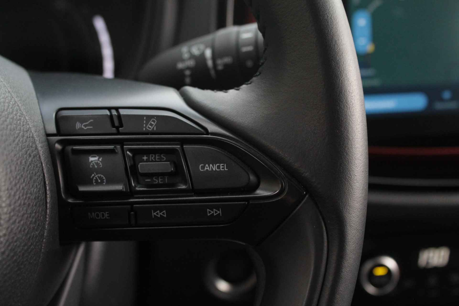 Toyota Aygo X 1.0 VVT-i JBL | Camera - 24/28