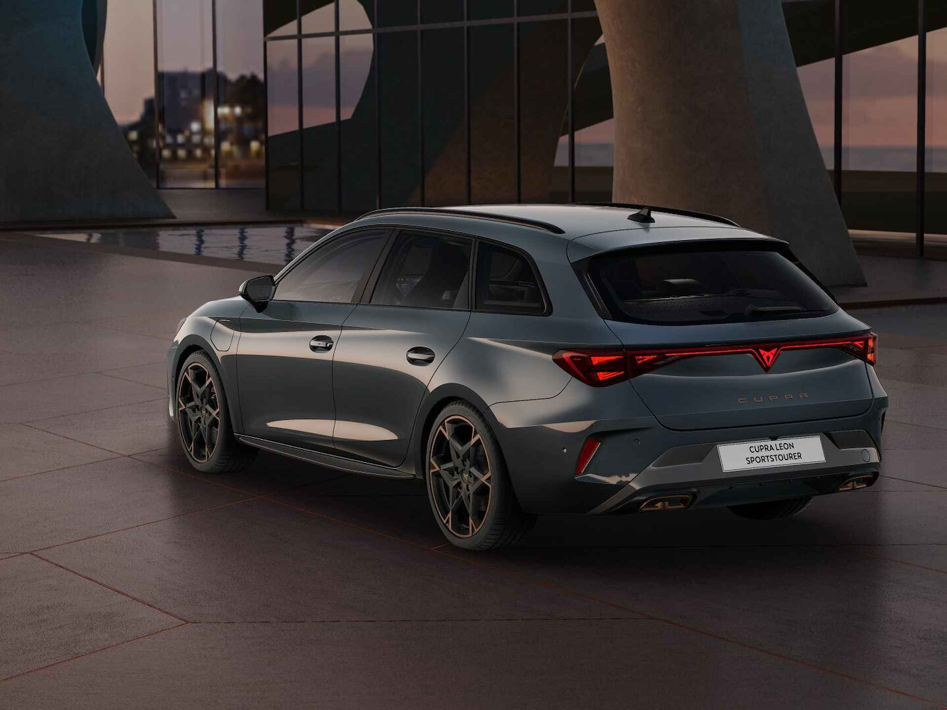 CUPRA Leon Sportstourer 1.5 TSI e-Hybrid 272 6DSG VZ Performance - 7/18