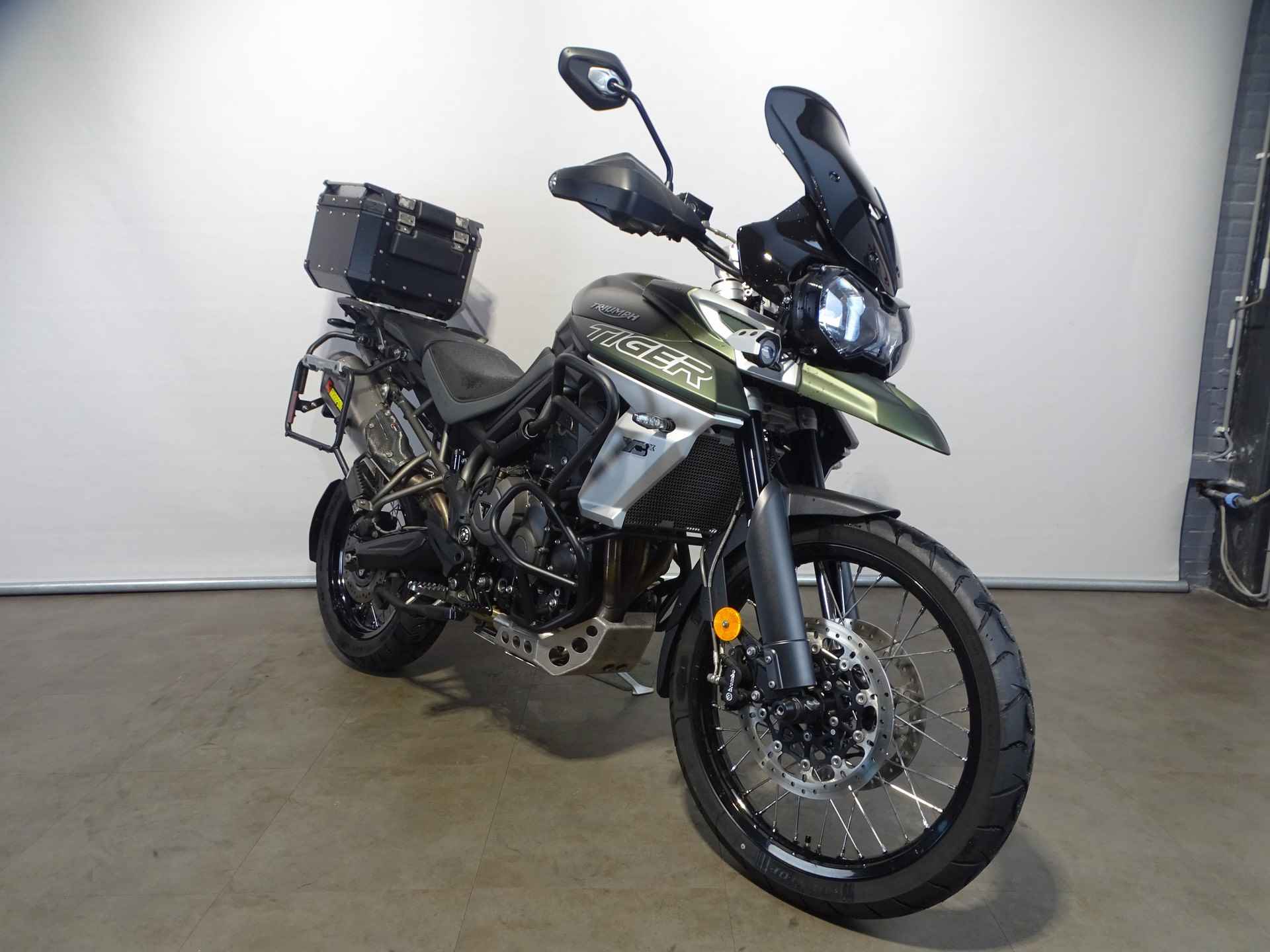 Triumph TIGER 800 XC X - 8/8