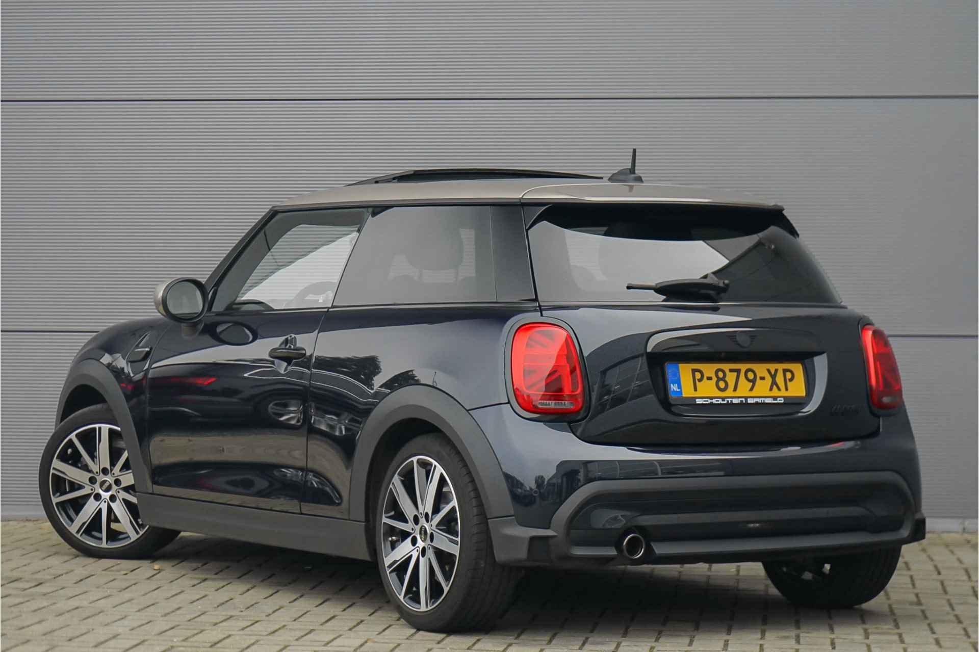 MINI Mini 1.5 Cooper Camden Edition Pano Stoelverwarming Camera 1e Eig Comfort Access - 12/49