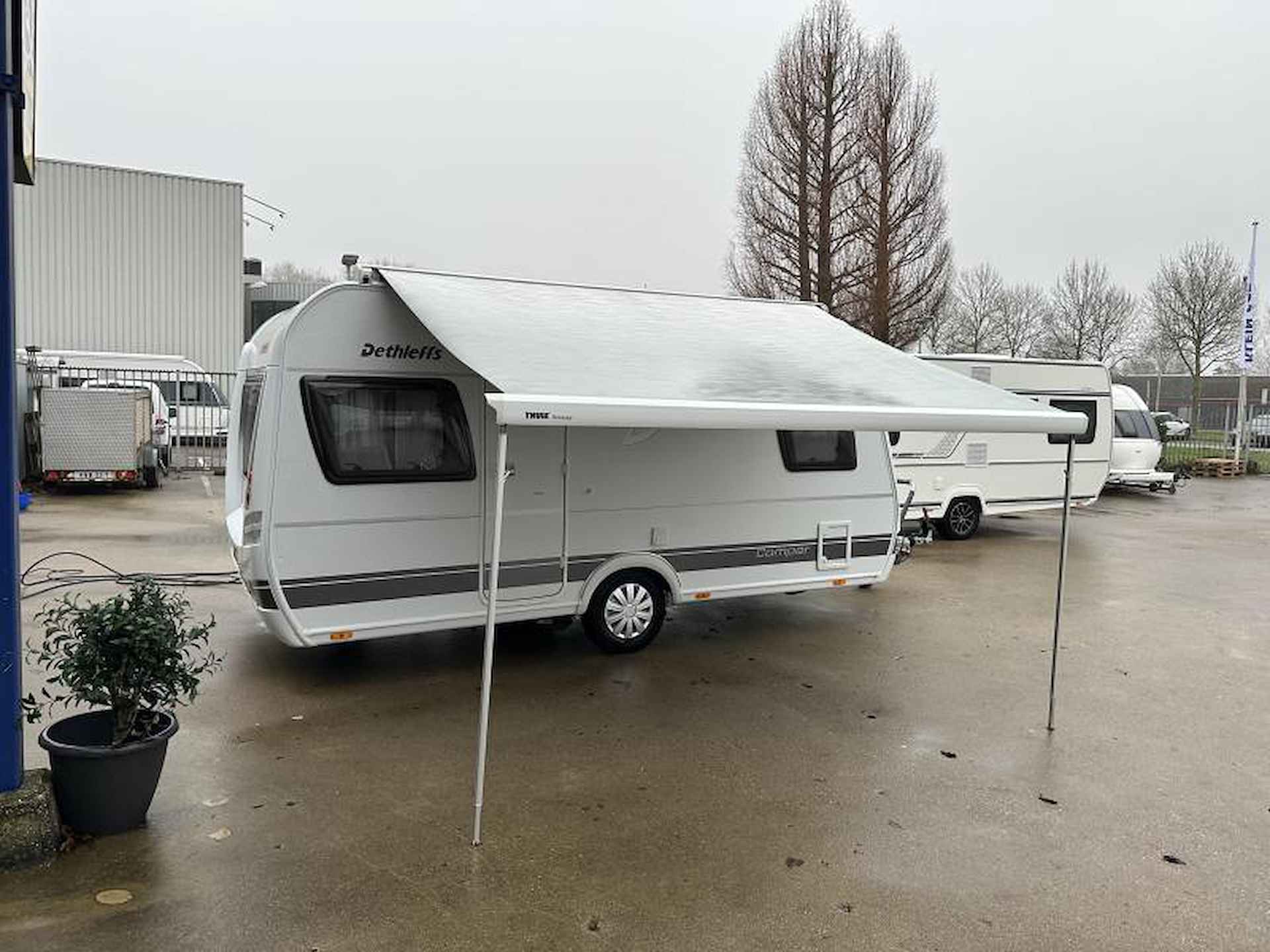 Dethleffs Camper 450 FL +mover+luifel+tent+fietse - 13/16