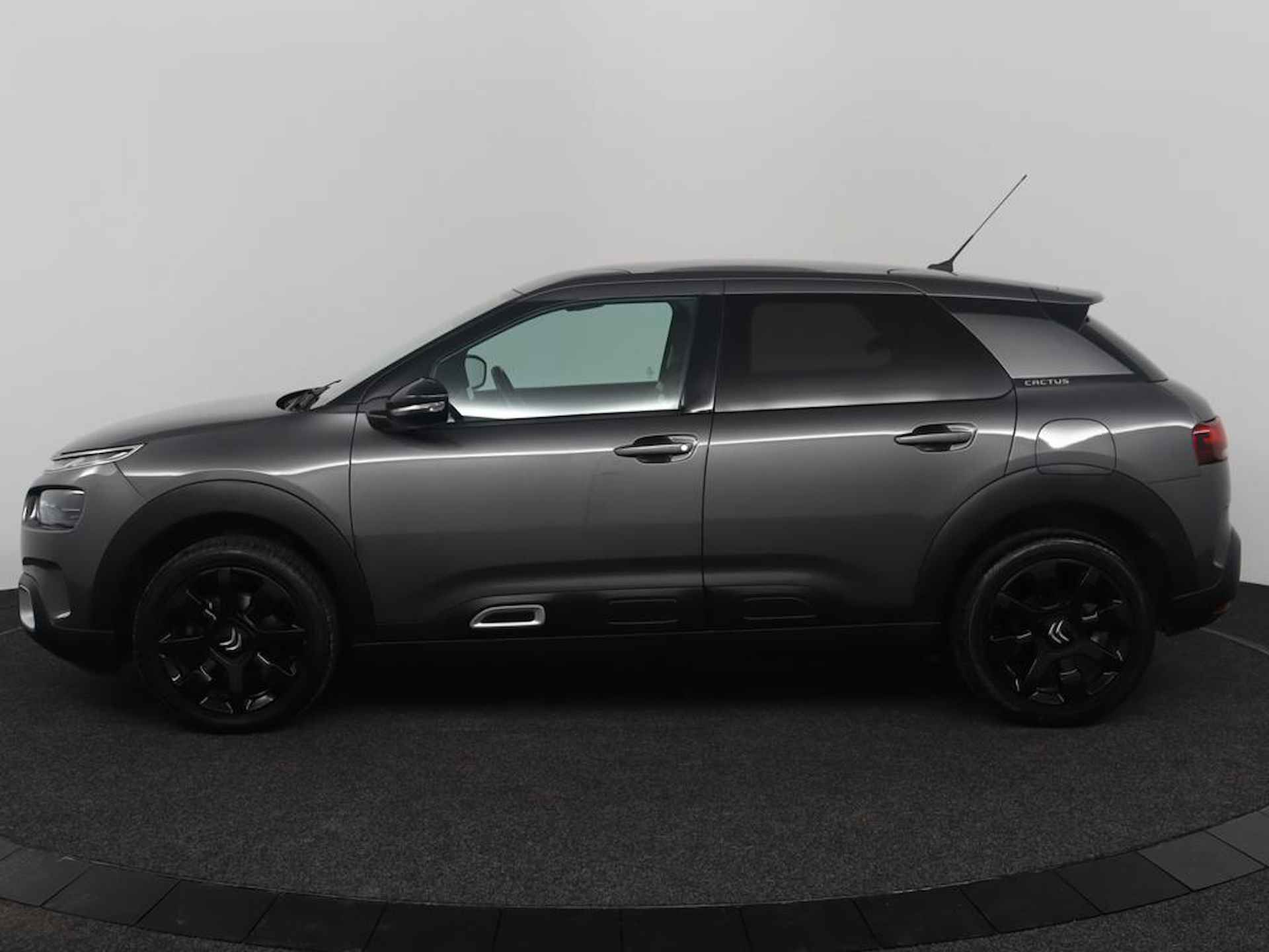 Citroen C4 Cactus 1.2 130PK Shine Plus Automaat | Navigatie via App | Panorama dak | Camera | Climate control | Cruise Control | Carplay | PDC | LMV - 3/42