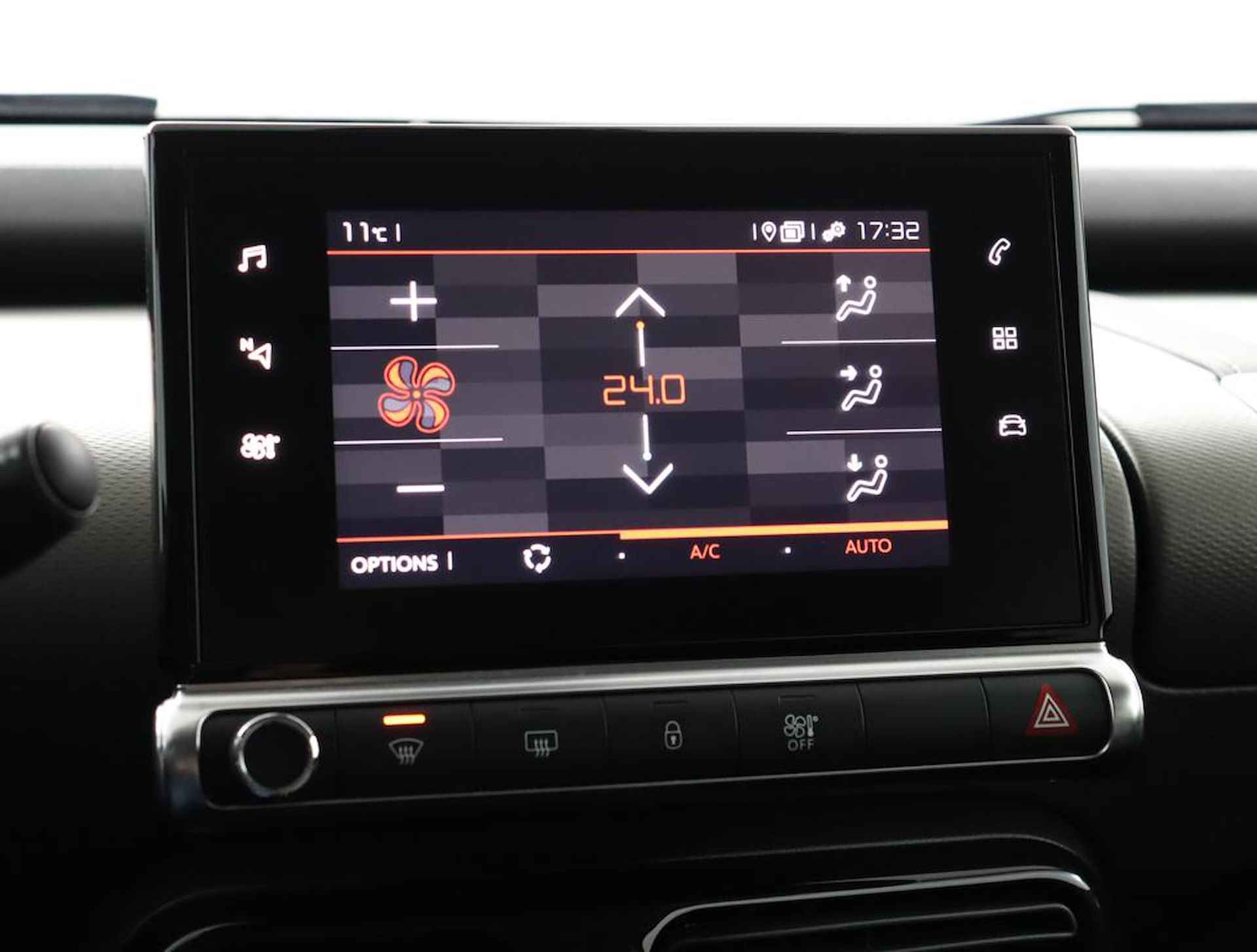 Citroen C4 Cactus 1.2 130PK Shine Plus Automaat | Navigatie via App | Panorama dak | Camera | Climate control | Cruise Control | Carplay | PDC | LMV - 6/42