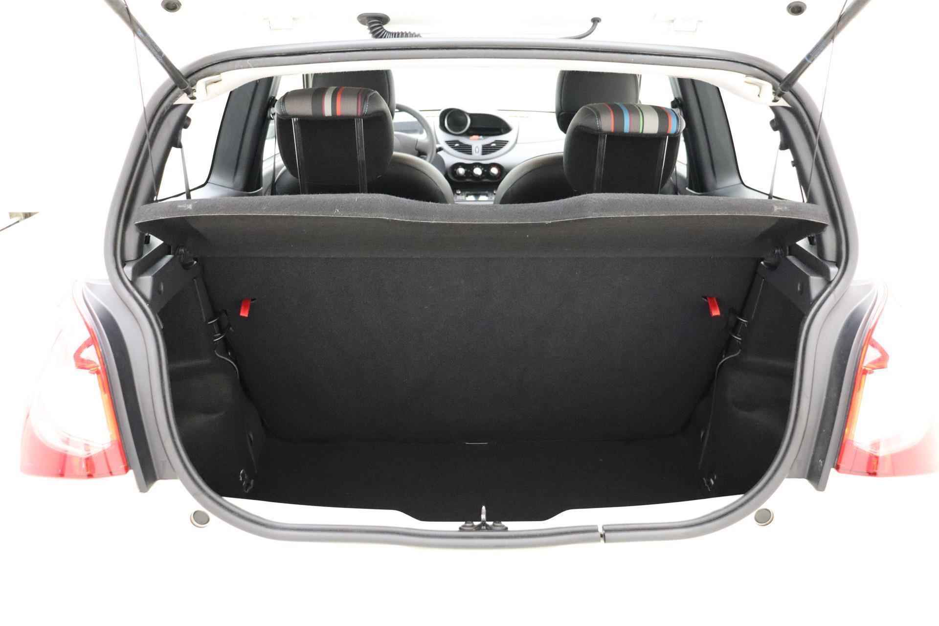 Renault Twingo 1.2 16V Parisienne | Airconditioning | Elektrisch pakket | Bluetooth | Zuinig - 14/27