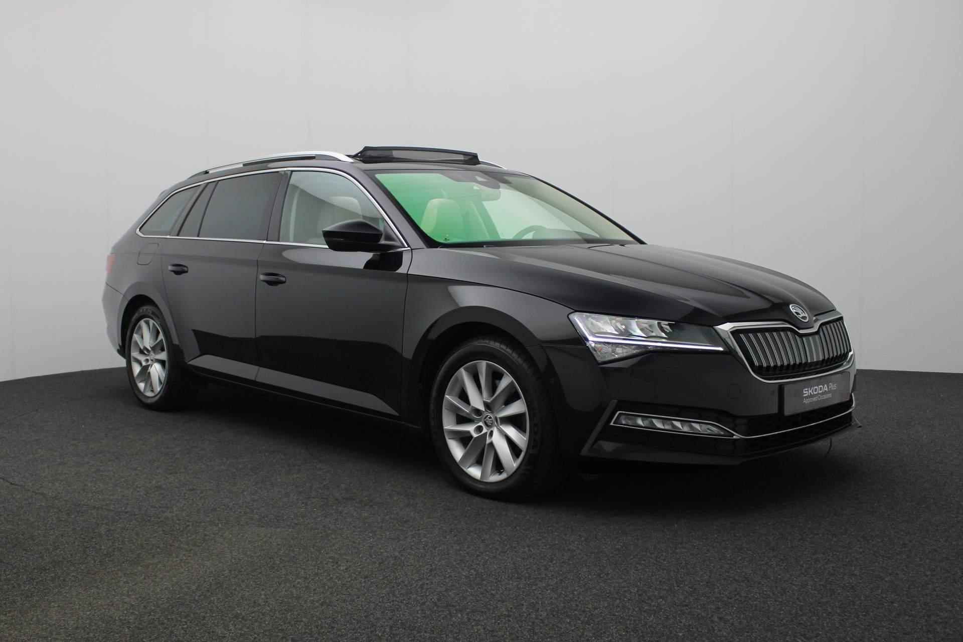 Skoda Superb Combi 1.4 TSI 218PK DSG iV Style | Pano | Elektr. voorstoelen | Keyless | Navi | Adaptief onderstel | Camera | Leder/alcantara | Apple Carplay / Android Auto - 22/45