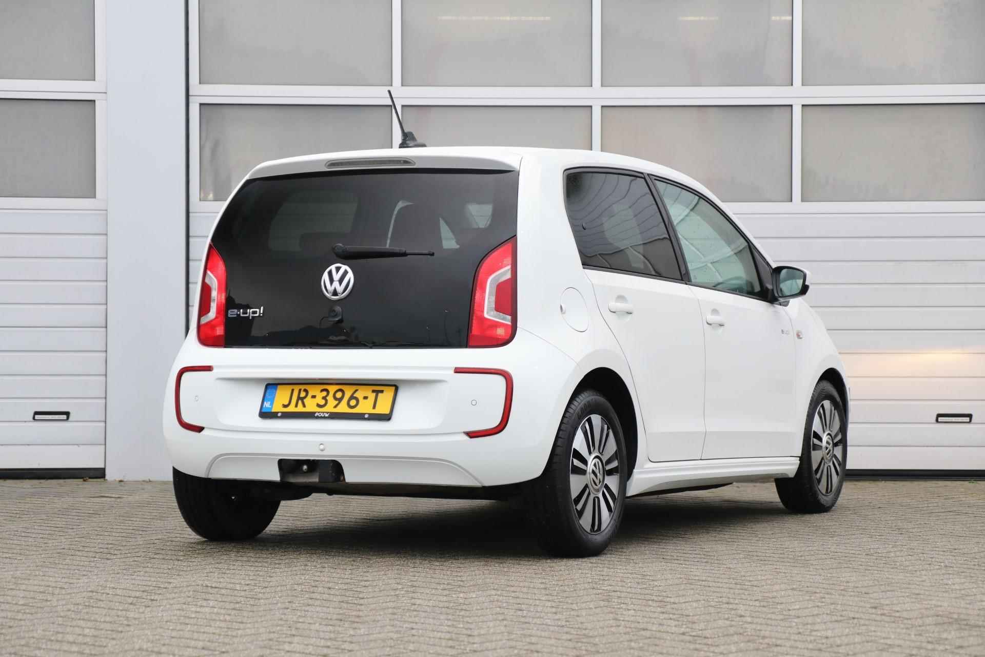 Volkswagen e-up! 82pk | Parkeersensoren | Stoelverwarming | Airco - 2/33