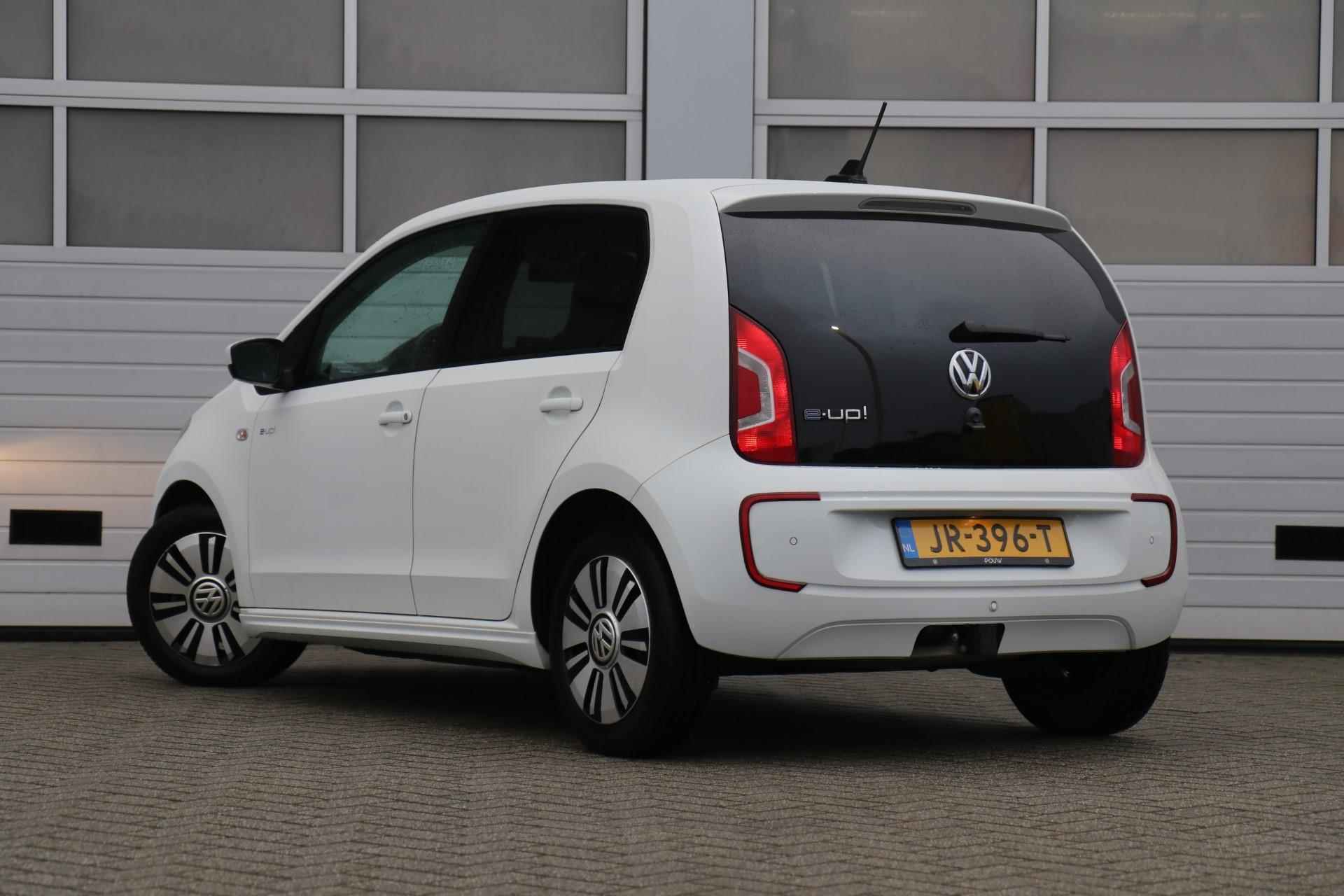 Volkswagen e-up! 82pk | Parkeersensoren | Stoelverwarming | Airco - 13/33