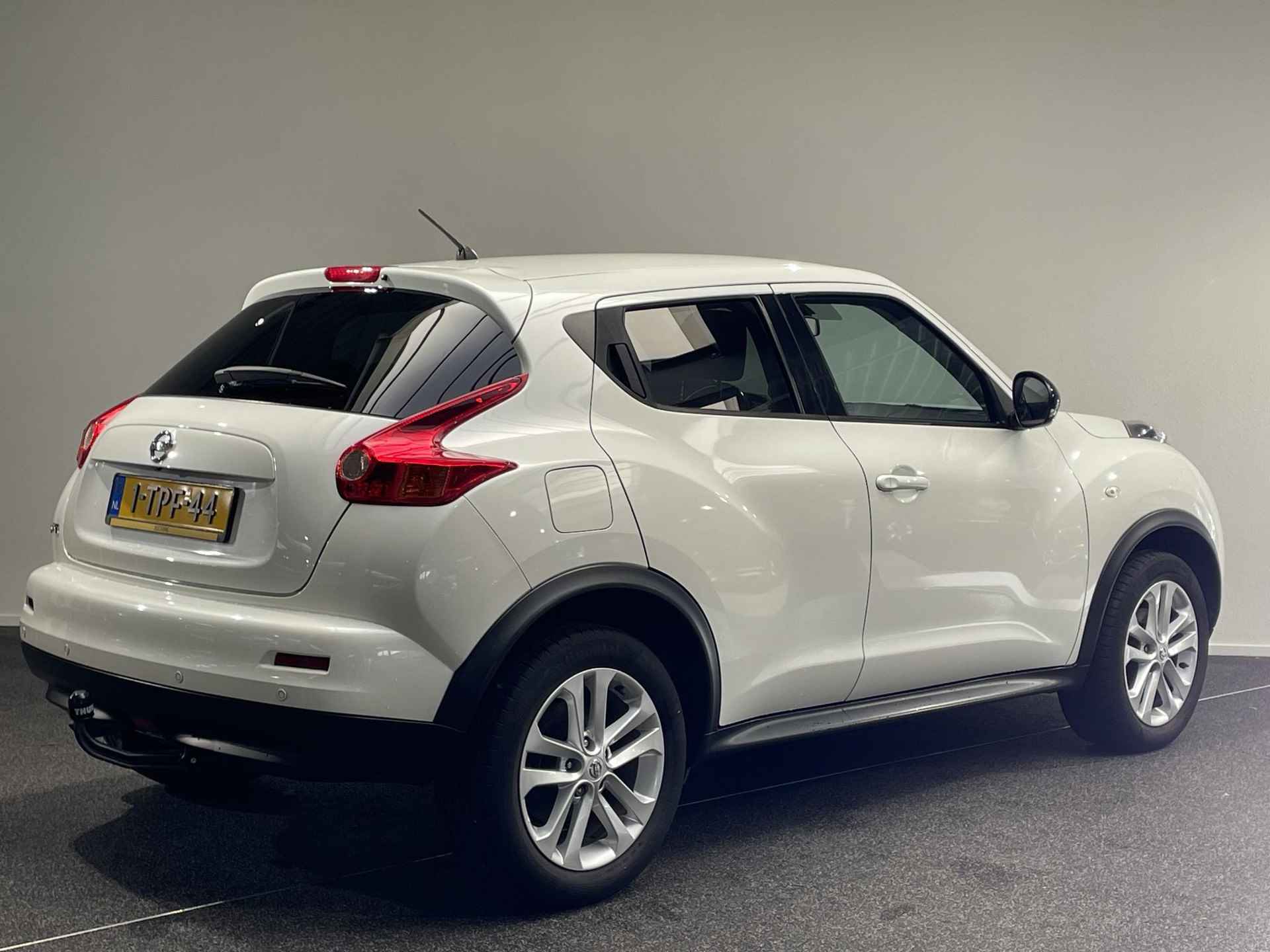 Nissan Juke 1.6 Connect Edition Automaat | Camera | Parkeersensoren | Cruise Controle | Climatronic | LM Velgen - 3/31