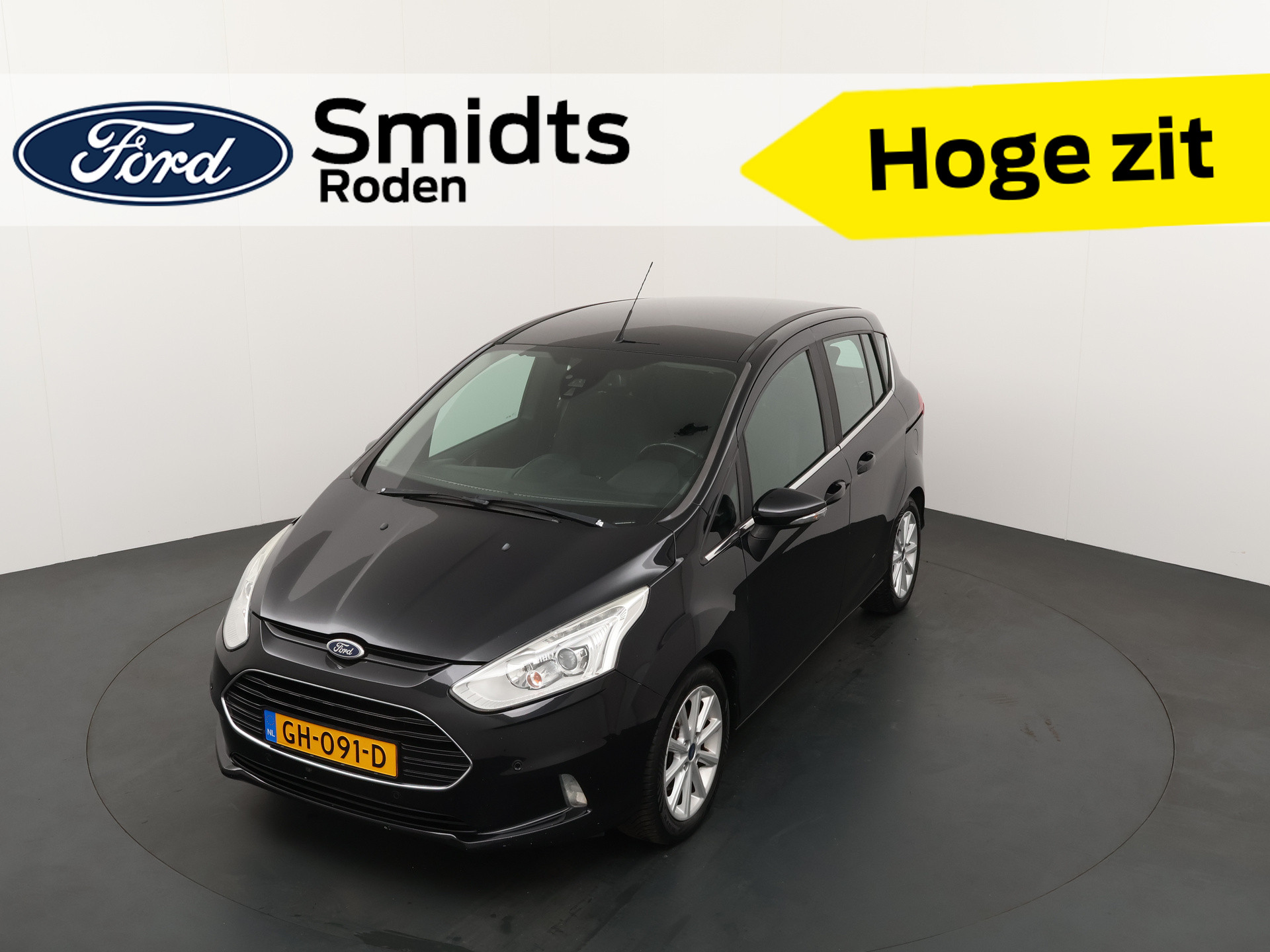 Ford B-MAX 1.0 100PK Titanium | Camera | Voorruitverwarming | All season banden | Trekhaak |