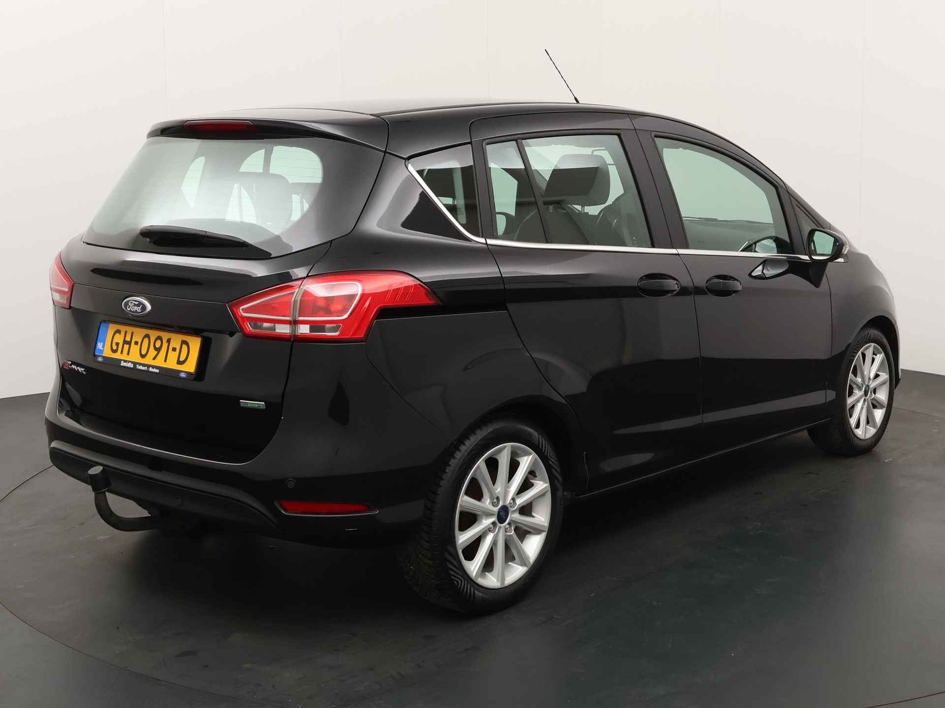 Ford B-MAX 1.0 100PK Titanium | Camera | Voorruitverwarming | All season banden | Trekhaak | - 5/21