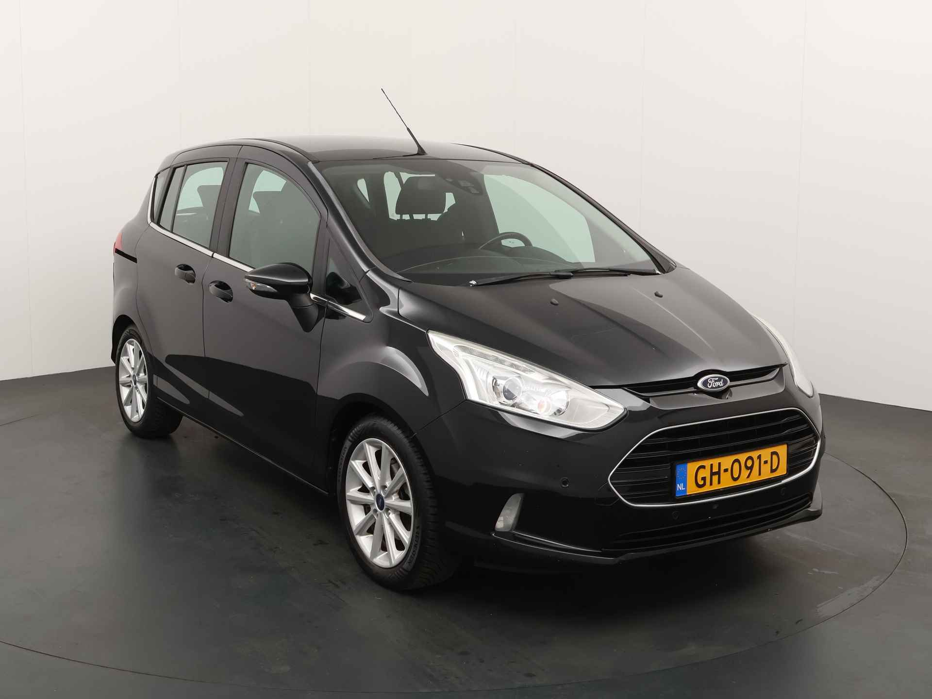 Ford B-MAX 1.0 100PK Titanium | Camera | Voorruitverwarming | All season banden | Trekhaak | - 7/21