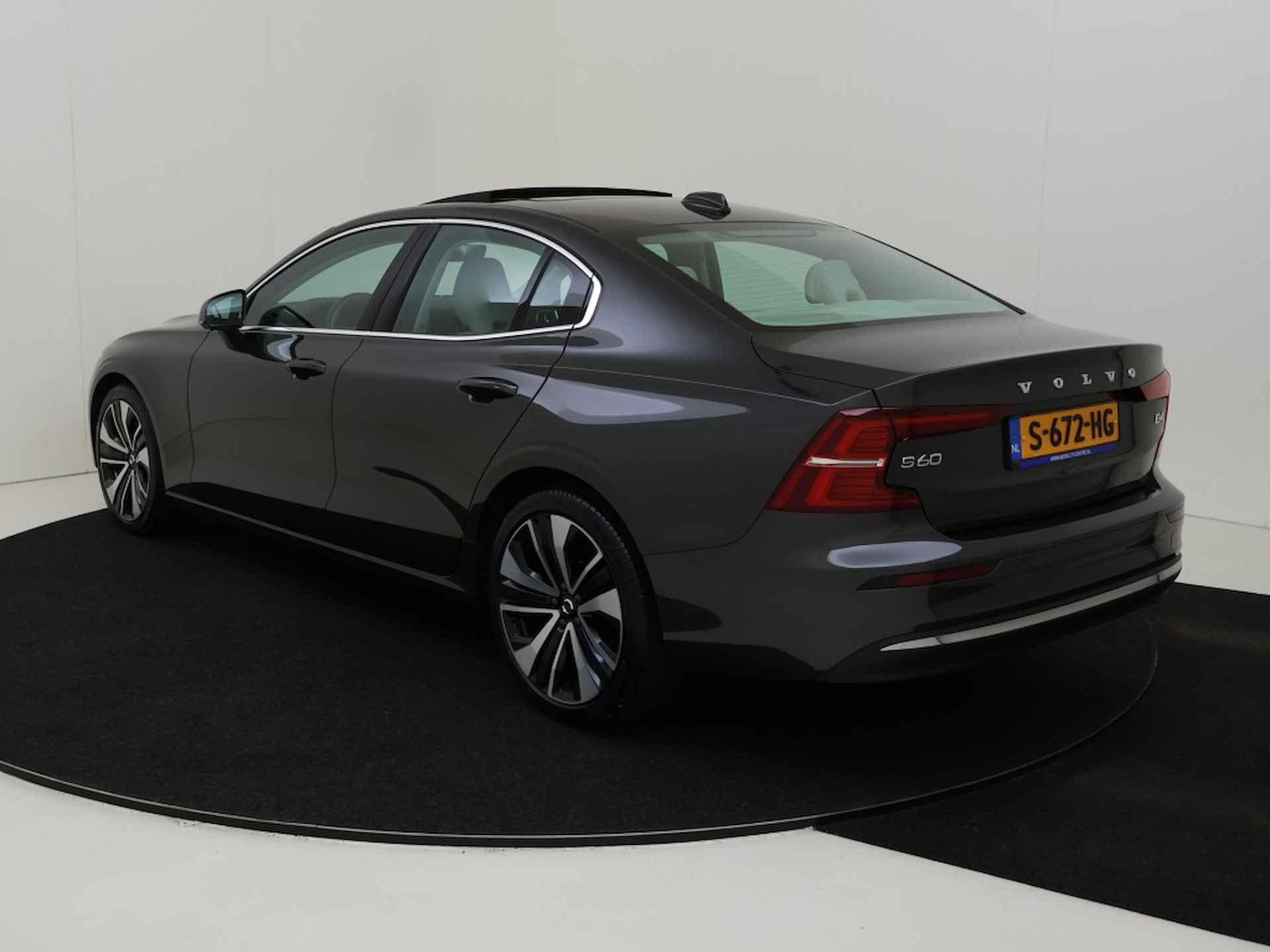 Volvo S60 B4 Ultimate Bright | Schuif-/Kanteldak | Memory | Harman Kardon - 5/36