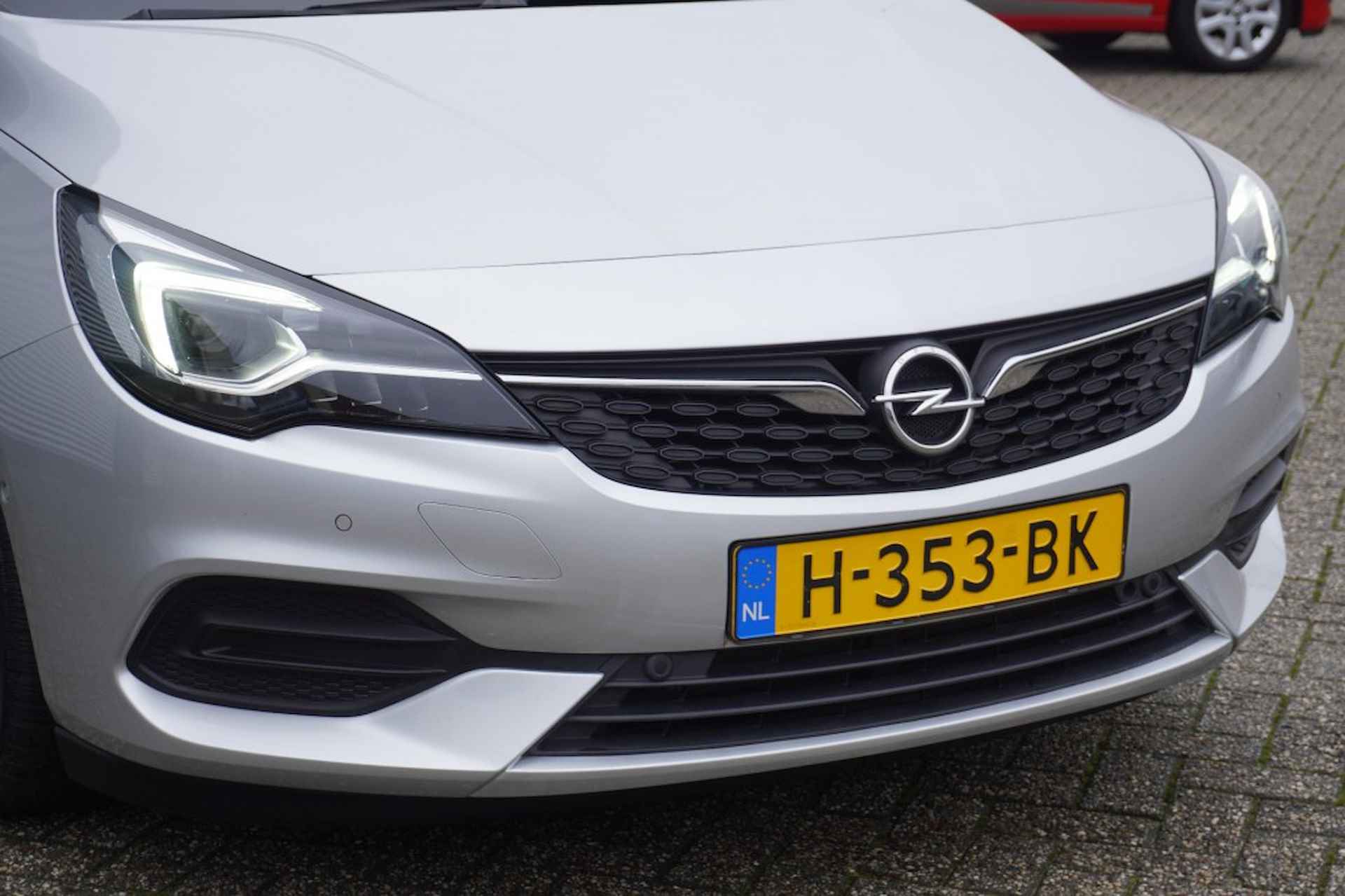 OPEL Astra 1.2 Turbo 130pk Elegance / Trekhaak / LED / AGR / Camera / Navi - 8/39