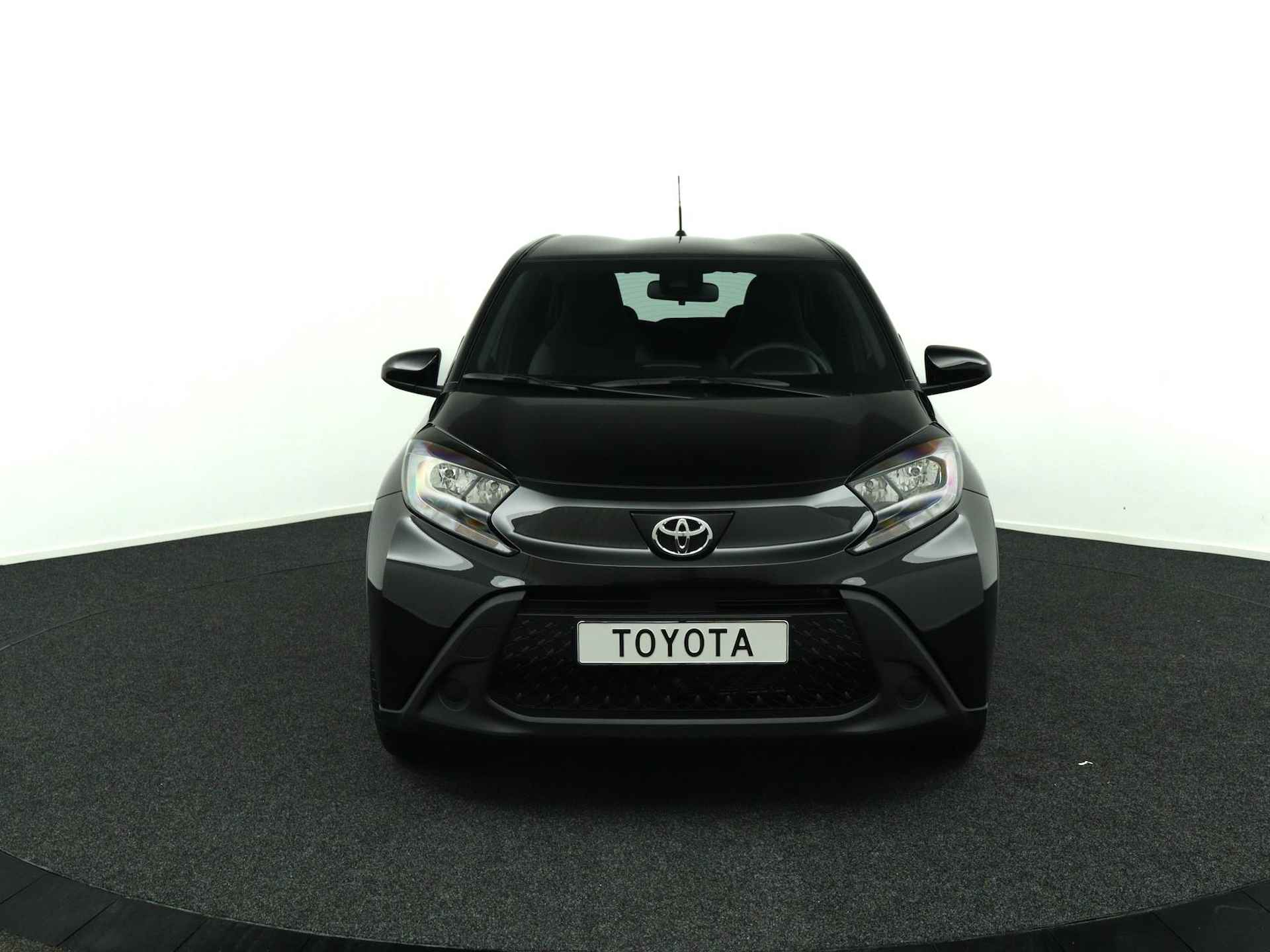 Toyota Aygo X 1.0 VVT-i MT play Automaat | Apple Carplay | Android Auto | Achteruitrijcamera | 10 Jaar Garantie | - 7/40