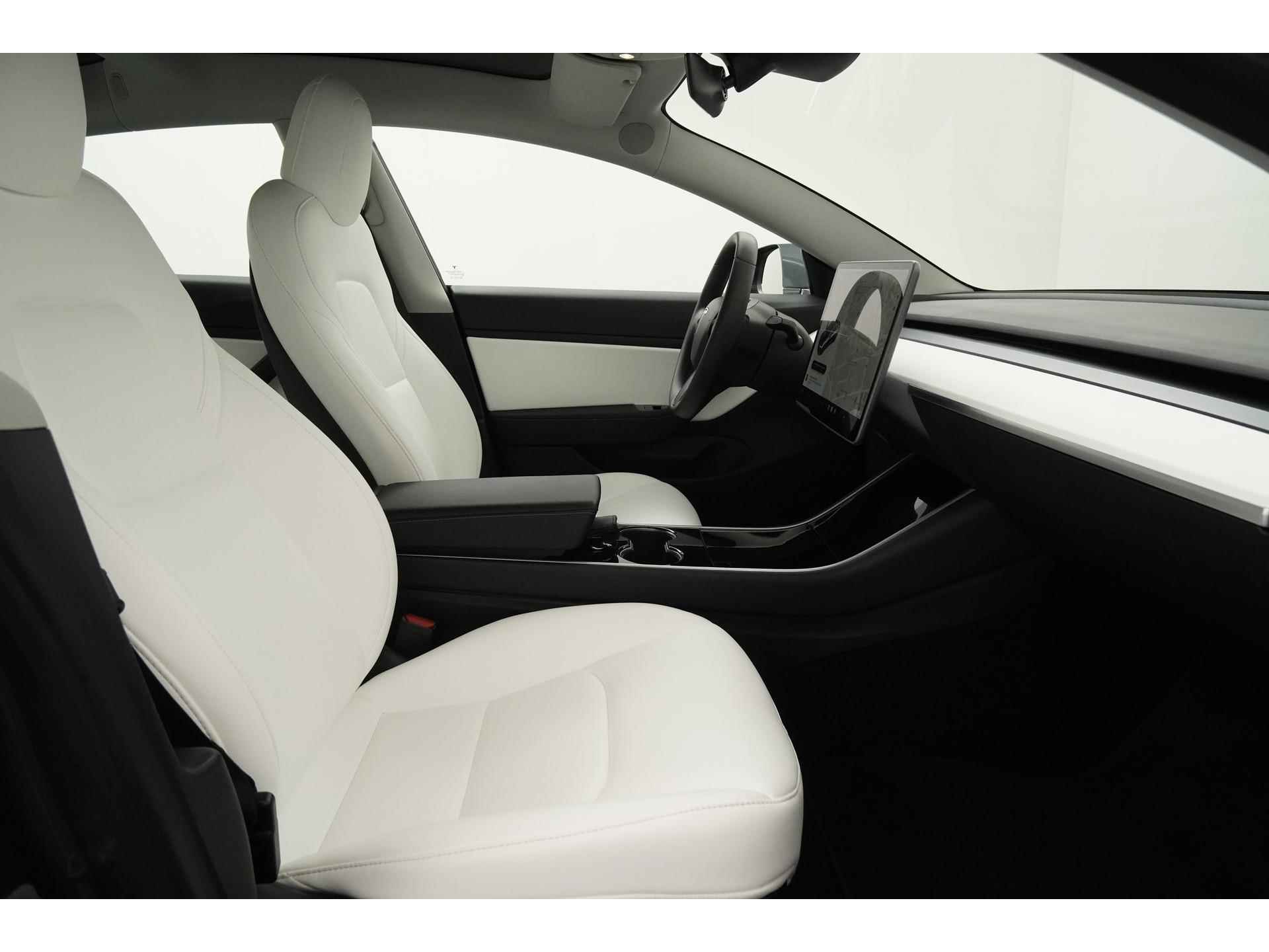 Tesla Model 3 Performance AWD Dual | 1e eigenaar | Camera | Adapt.cruise | Premium audio | Long Range Zondag Open! - 3/50