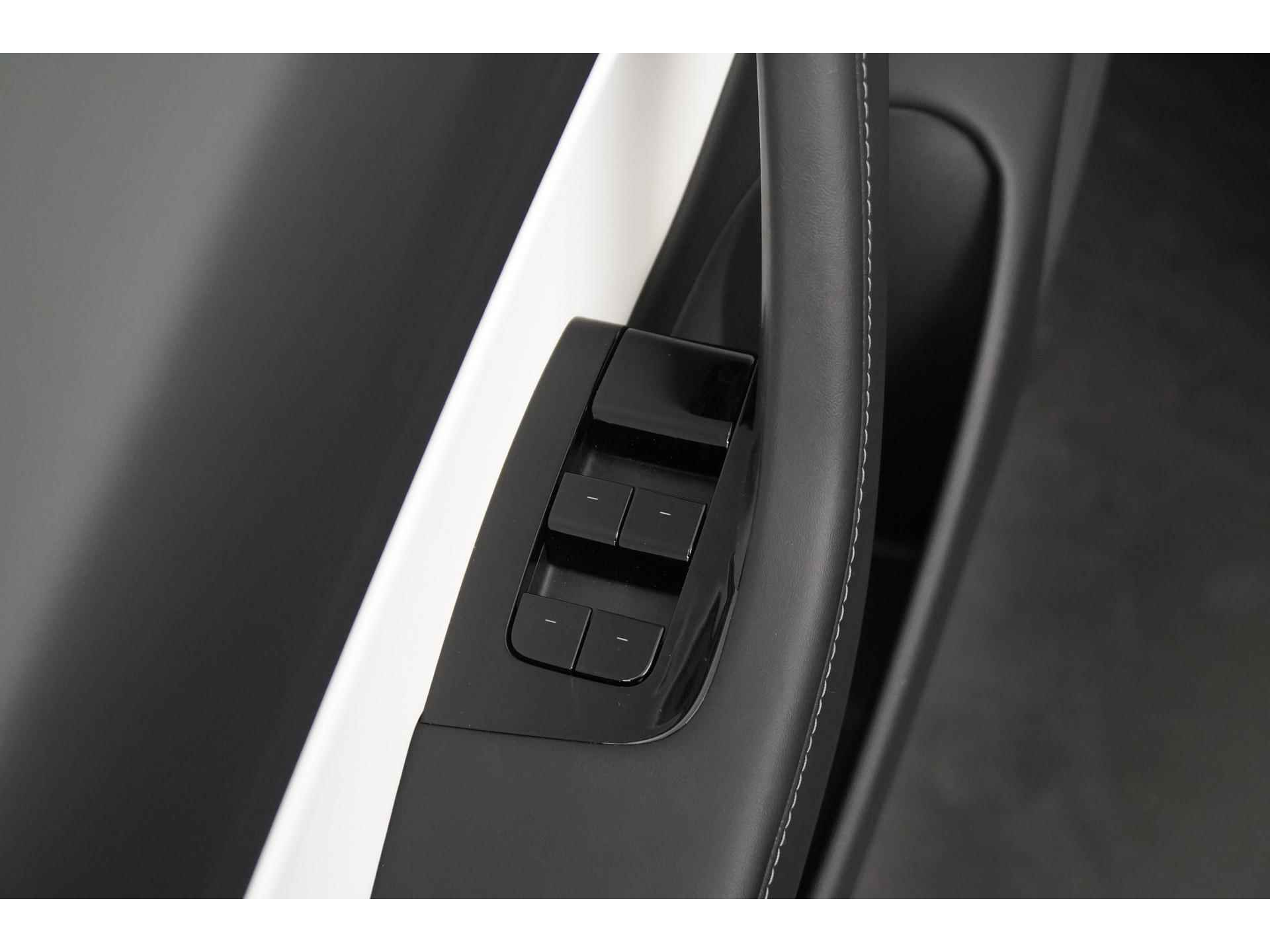 Tesla Model 3 Performance AWD Dual | 1e eigenaar | Camera | Adapt.cruise | Premium audio | Long Range Zondag Open! - 40/50