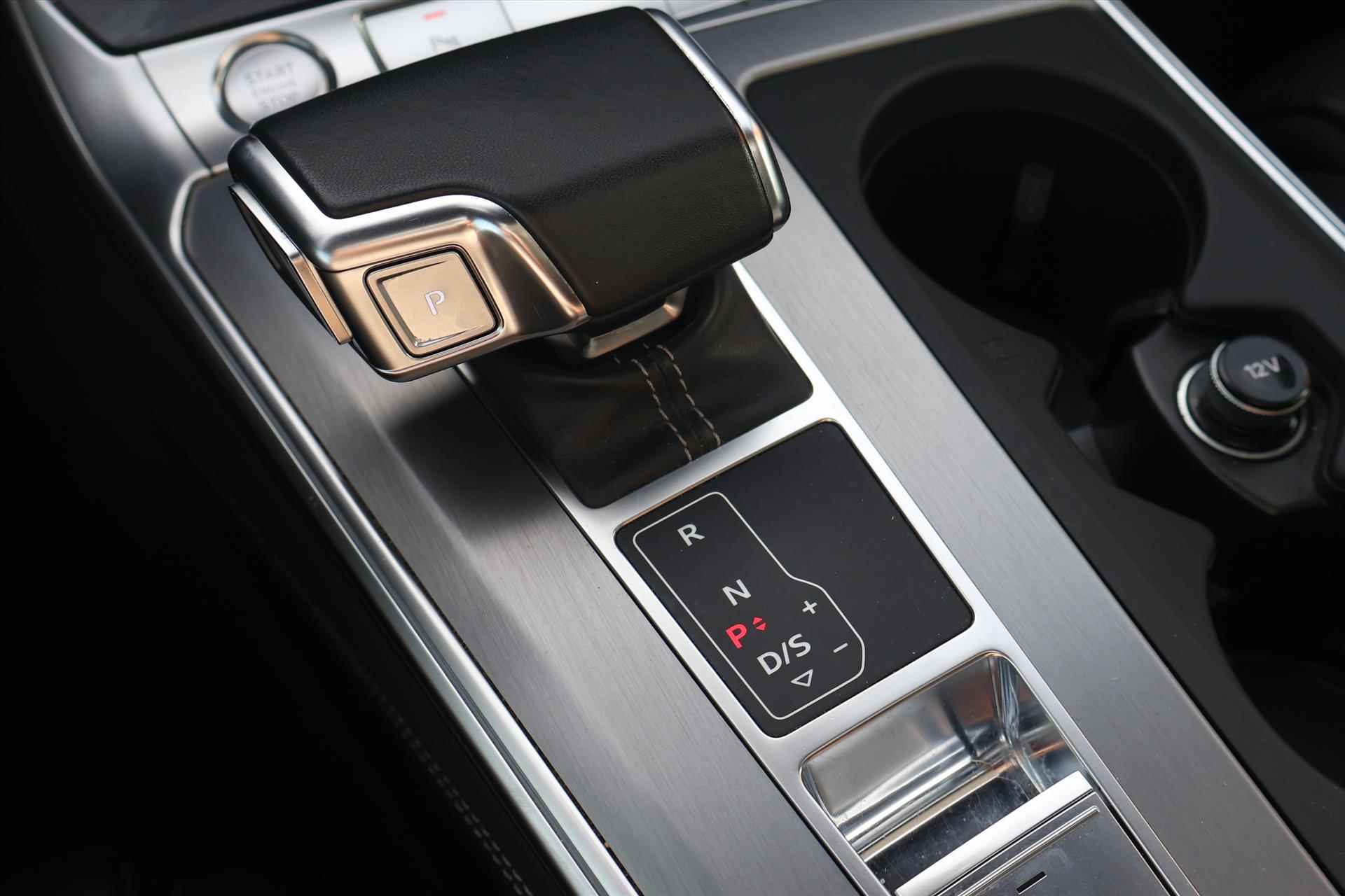 Audi A6 Limousine 55 TFSI S-Line e quattro 367pk | Carplay | Memory | B&O | Stoelverwarming | Pano - 31/55